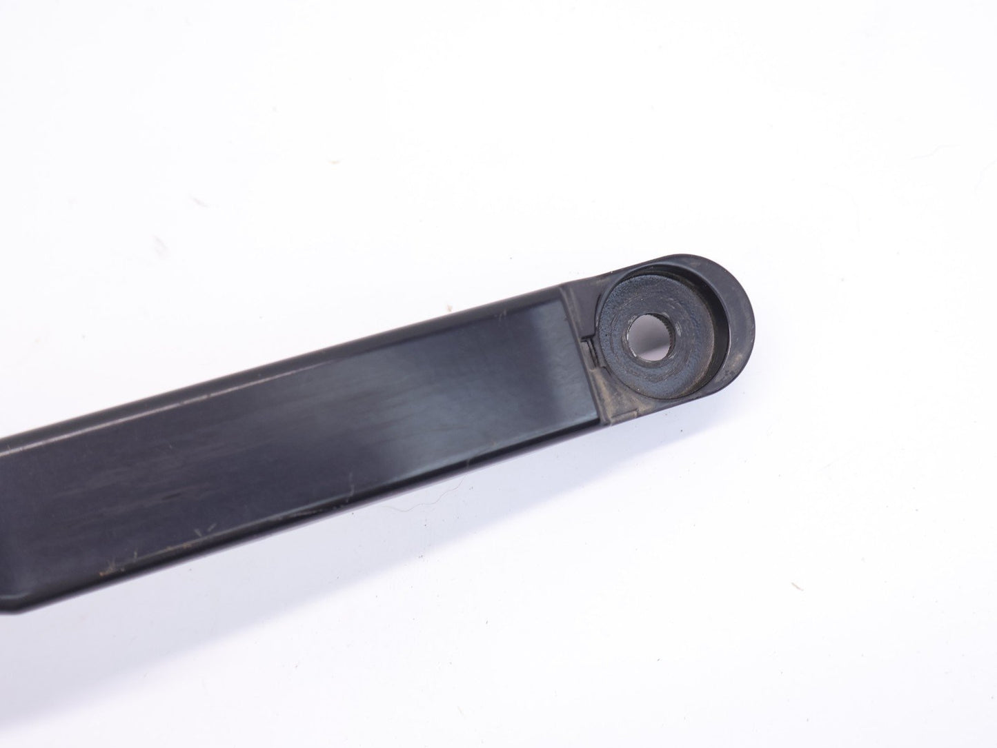 2013-2017 Subaru XV Crosstrek Front Wiper Arm Right Passenger RH Windshield OEM