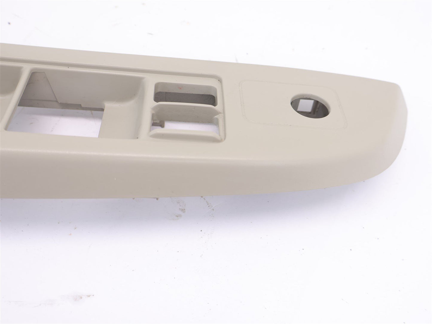 2013-2014 Subaru Crosstrek Driver Front Window Switch Trim 94263FJ030 LH Left
