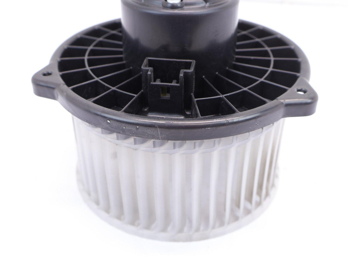 2013-2017 Subaru XV Crosstrek Blower Motor Heater Fan HVAC OEM 13-17