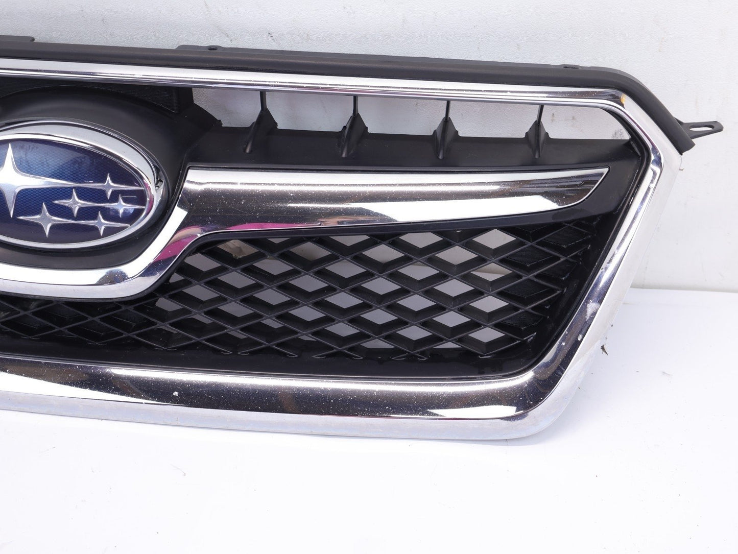 2013 2014 2015 Subaru XV Crosstrek Front Bumper Grille Panel Grill OEM