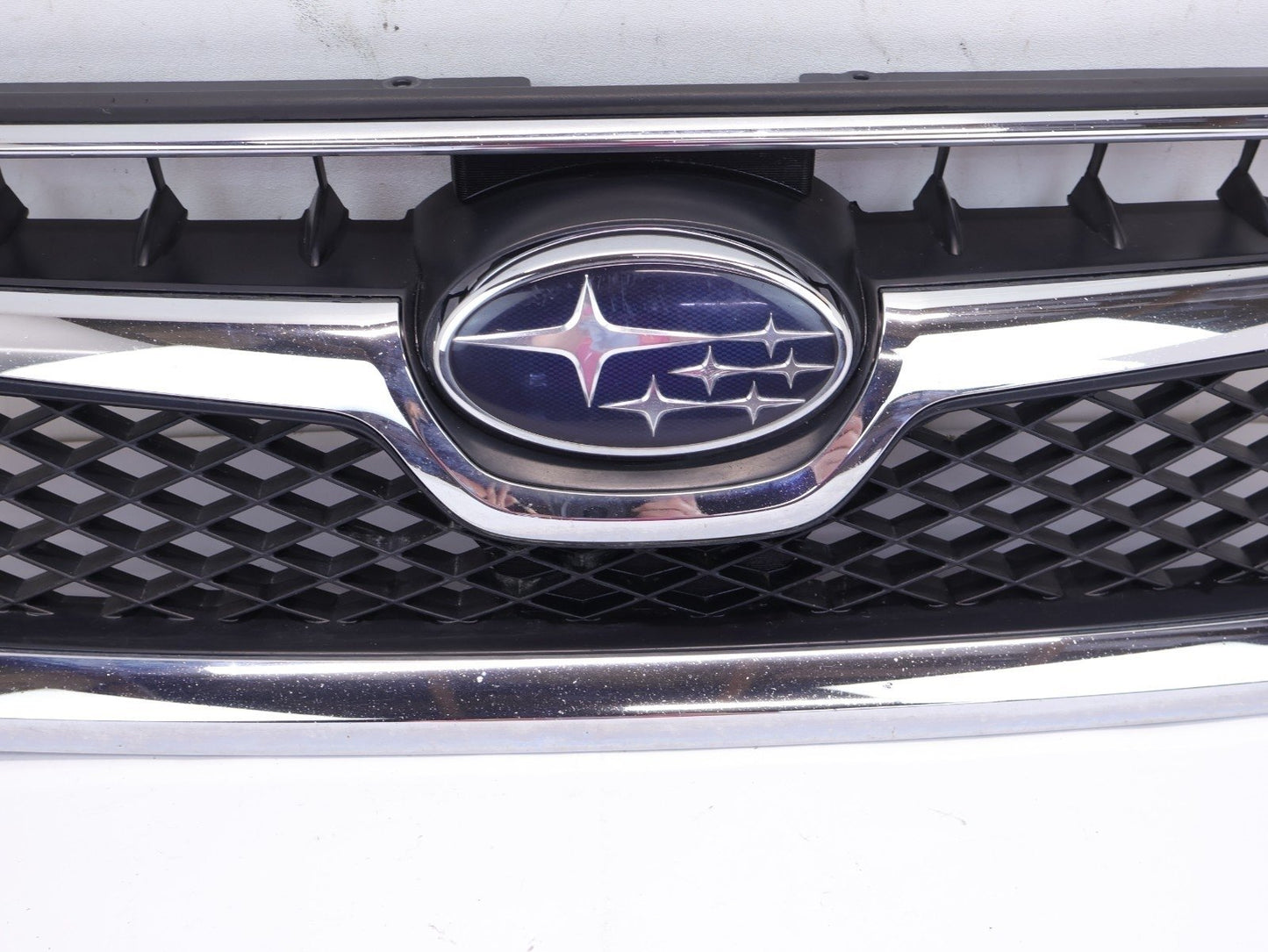 2013 2014 2015 Subaru XV Crosstrek Front Bumper Grille Panel Grill OEM