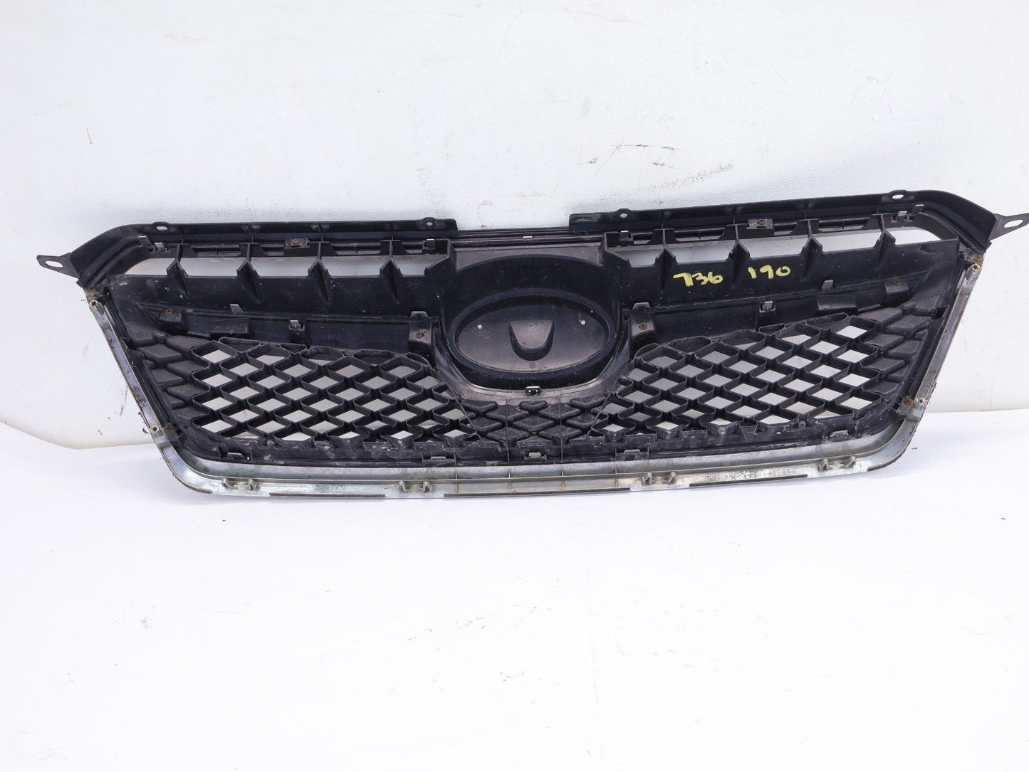 2013 2014 2015 Subaru XV Crosstrek Front Bumper Grille Panel Grill OEM