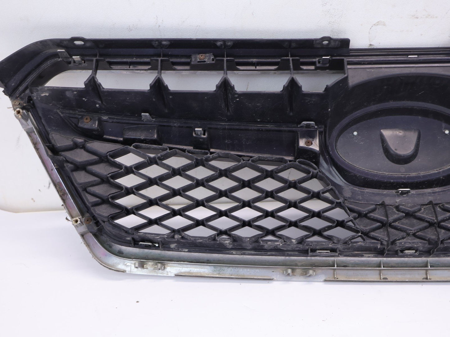 2013 2014 2015 Subaru XV Crosstrek Front Bumper Grille Panel Grill OEM