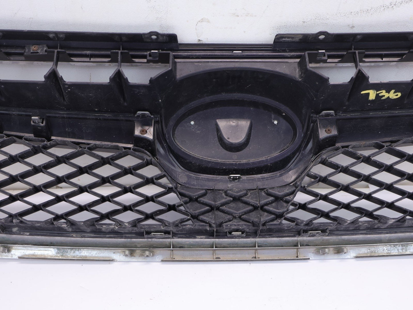 2013 2014 2015 Subaru XV Crosstrek Front Bumper Grille Panel Grill OEM
