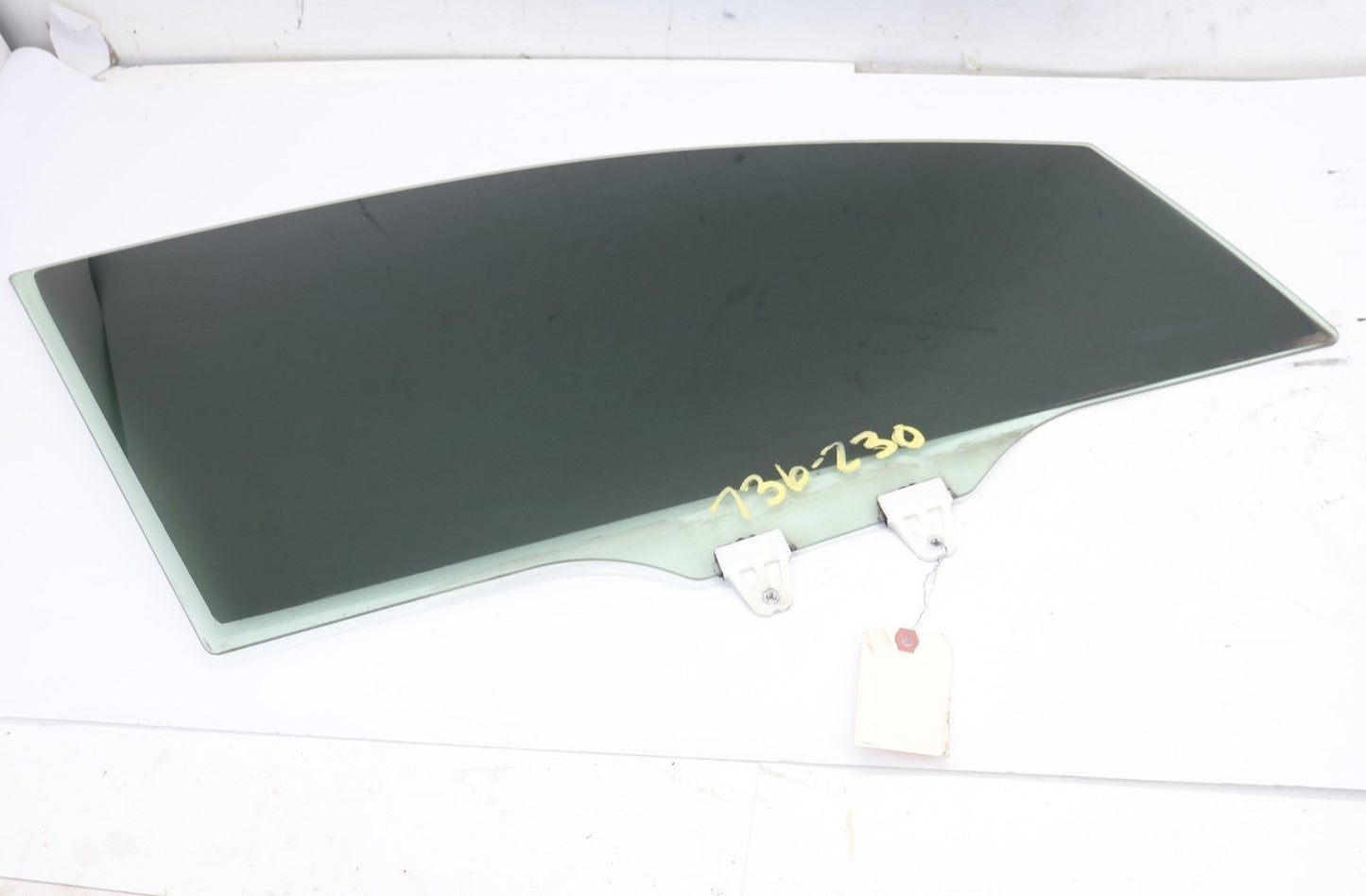2013-2014 Subaru XV Crosstrek Passenger Front Door Glass Window Right Side OEM