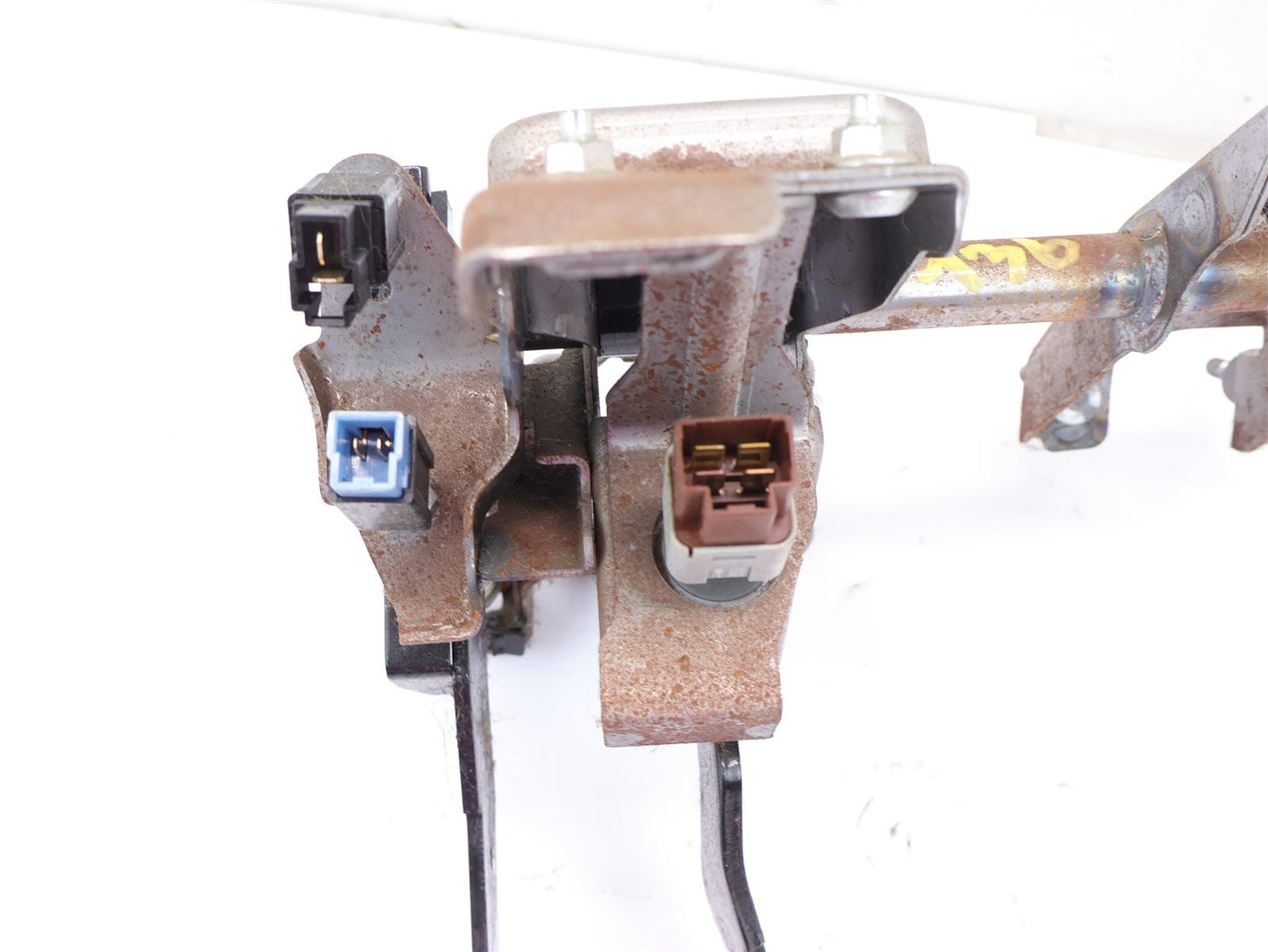2013-2017 Subaru XV Crosstrek Clutch Brake Pedal Assembly Manual Trans OEM