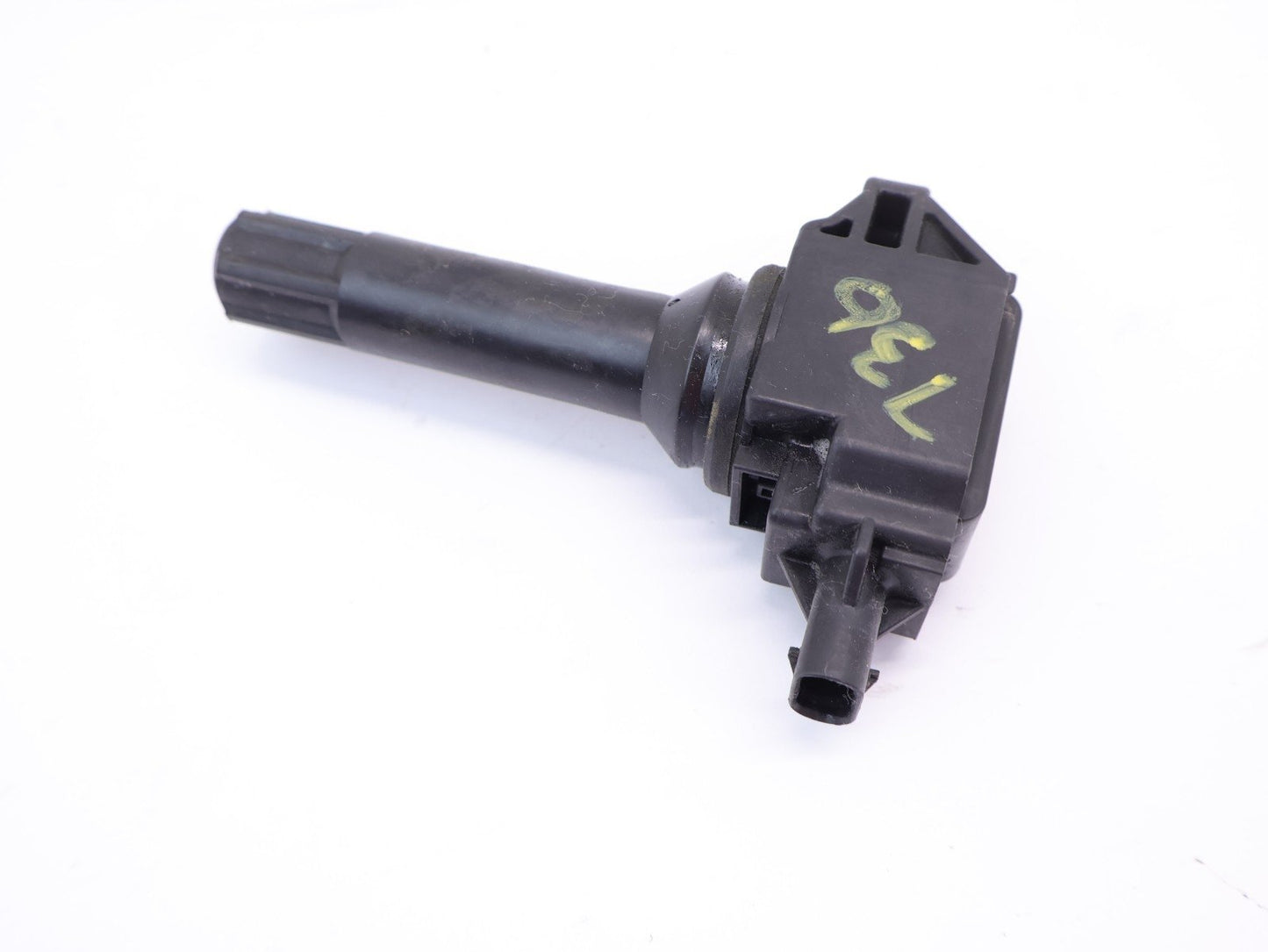 2013-2014 Subaru XV Crosstrek Ignition Coil Pack Igniter 2.0L Engine OEM 13-14