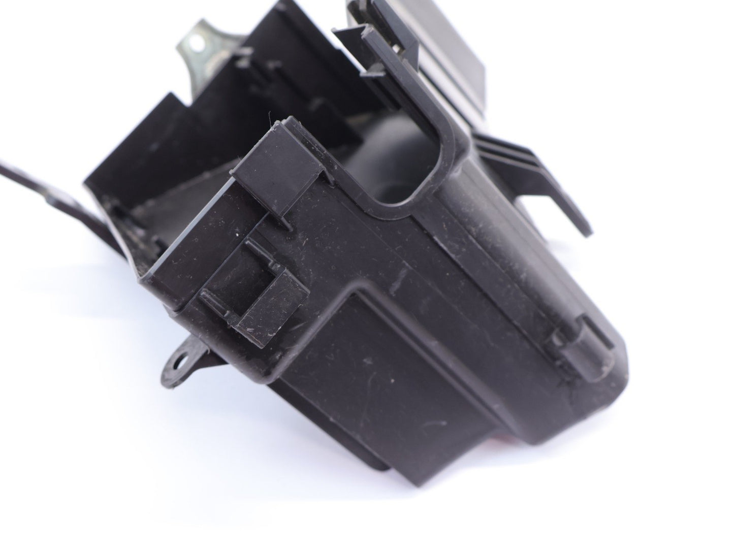 2013-2017 Subaru XV Crosstrek Lower Engine Fuse Box Block Cover 82243AG010 Under