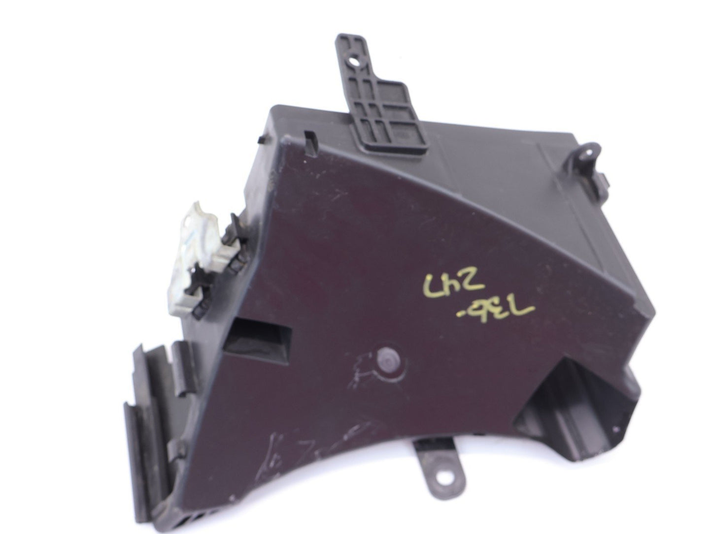 2013-2017 Subaru XV Crosstrek Lower Engine Fuse Box Block Cover 82243AG010 Under