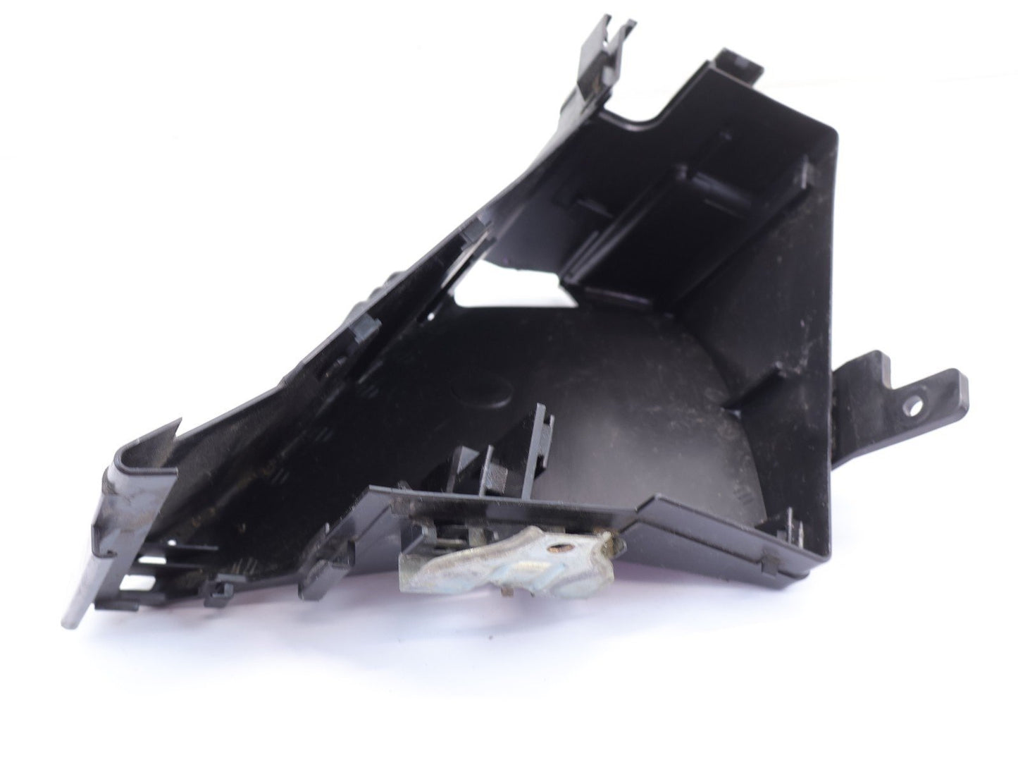 2013-2017 Subaru XV Crosstrek Lower Engine Fuse Box Block Cover 82243AG010 Under