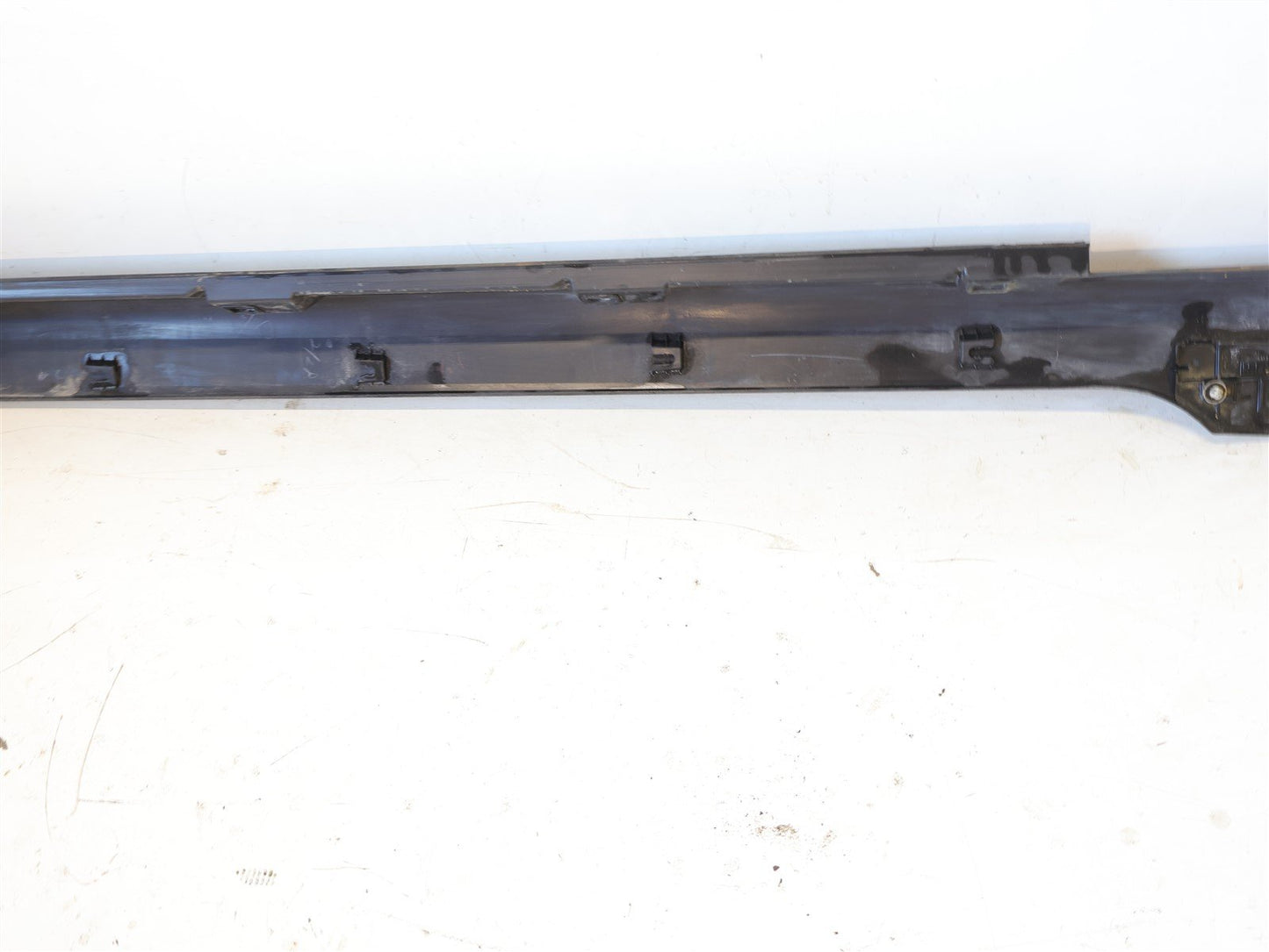 2013-2017 Subaru Crosstrek Driver Side Skirt Bottom Rocker Panel Left 91112FJ150