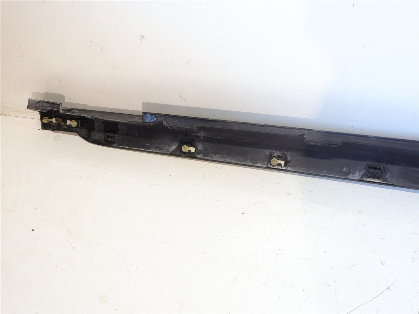 2013-2017 Subaru Crosstrek Driver Side Skirt Bottom Rocker Panel Left 91112FJ150