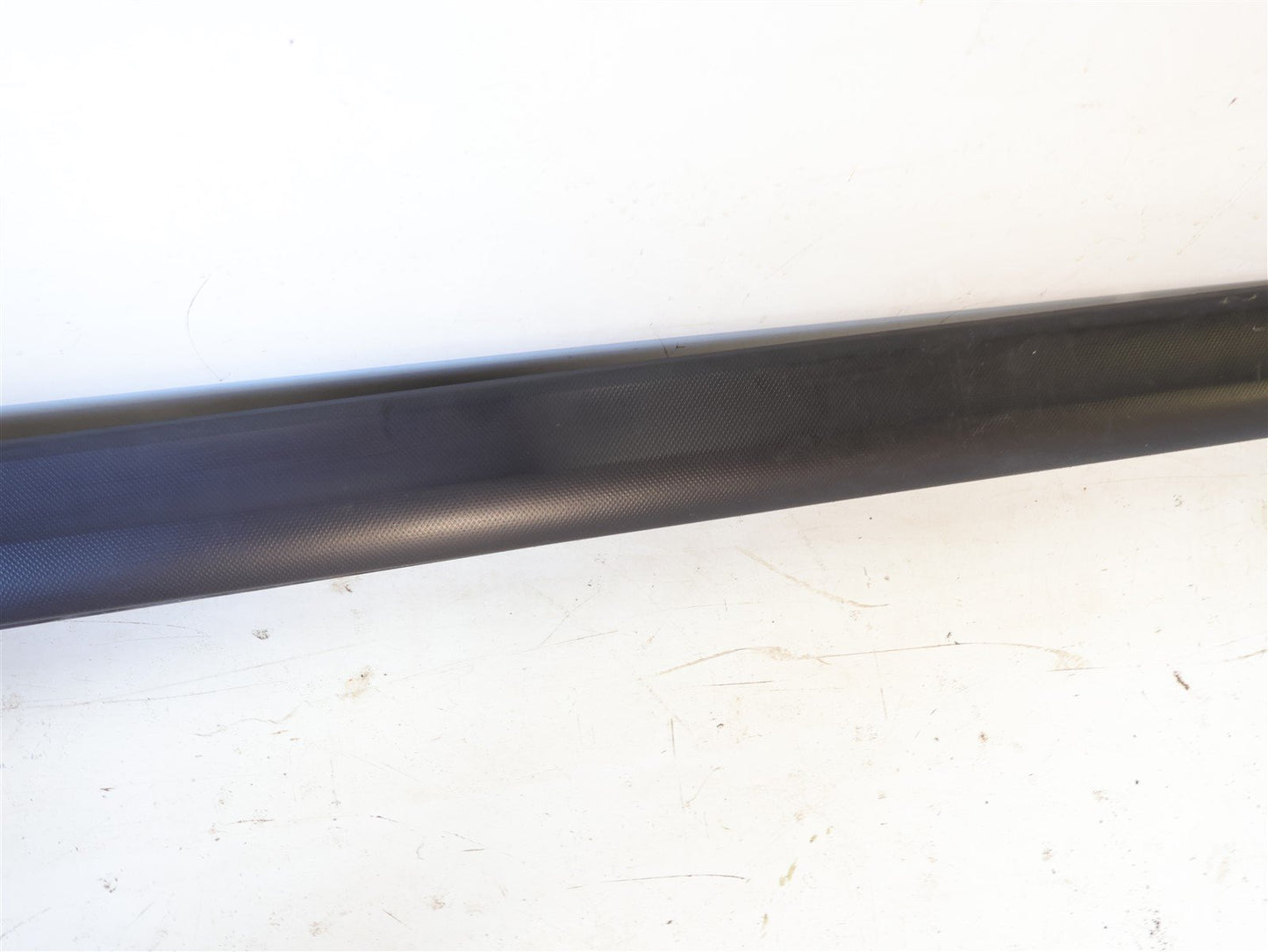 2013-2017 Subaru Crosstrek Passenger Side Skirt Bottom Rocker Right 91112FJ141