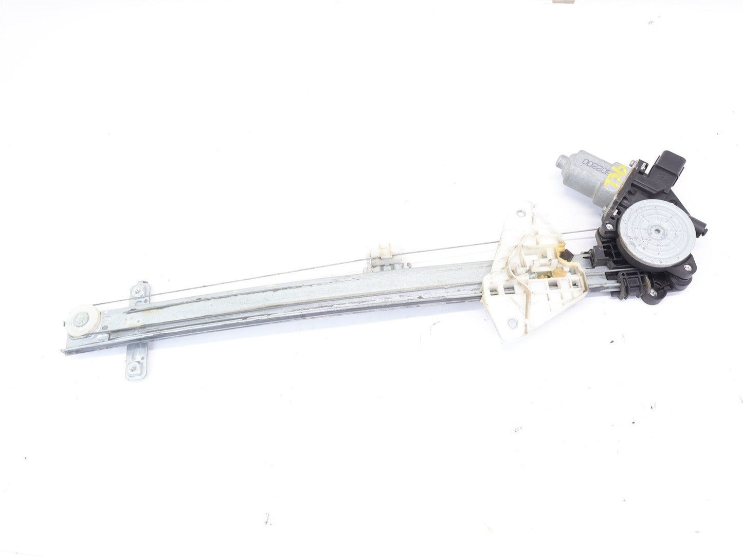 2013-2017 Subaru XV Crosstrek Passenger Front Window Motor & Regulator Right OEM