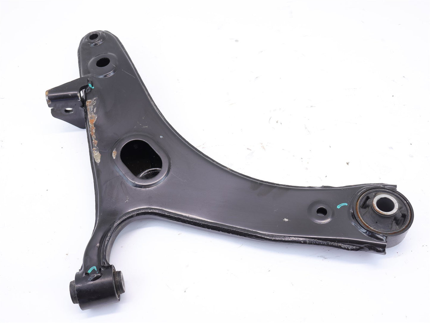 2013-2017 Subaru XV Crosstrek Driver Front Lower Control Arm Left LH Side