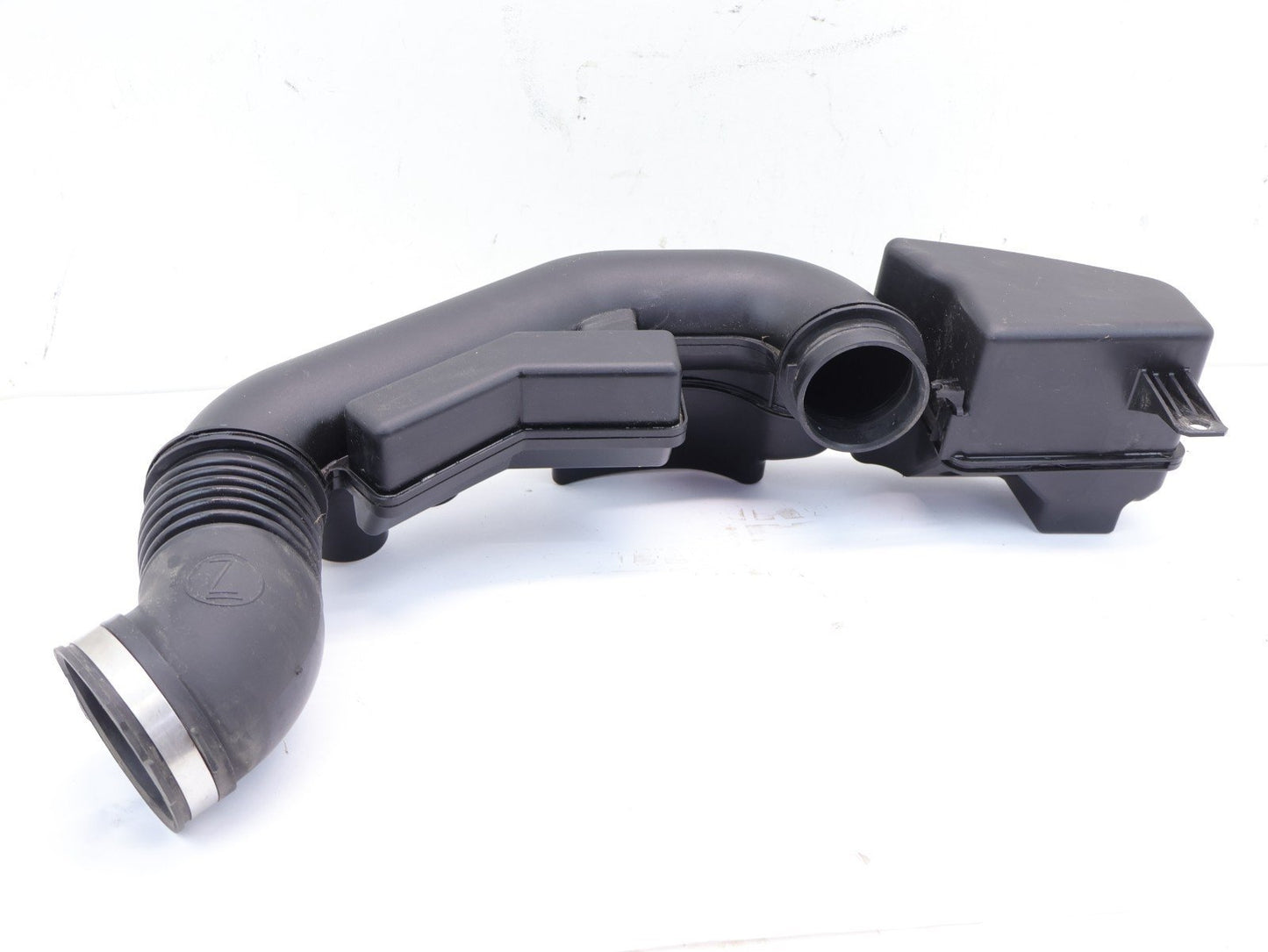 2024-2025 Subaru Crosstrek Air Intake Duct Cleaner Tube Inlet Pipe 2.0L OEM
