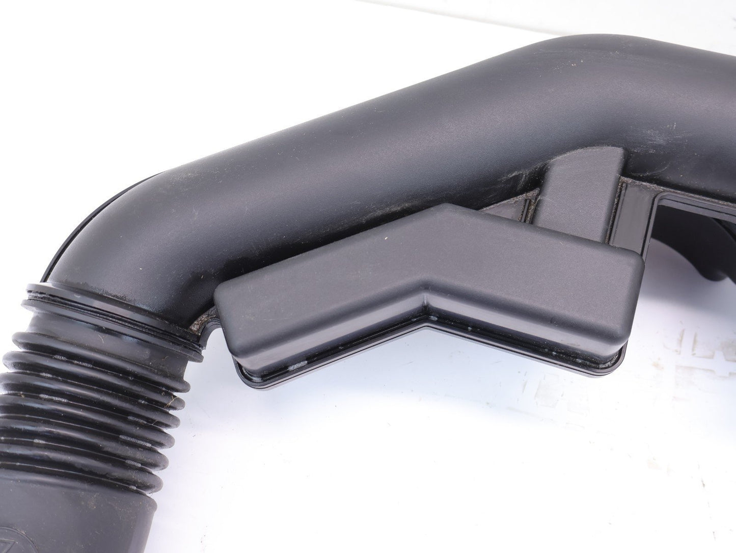 2024-2025 Subaru Crosstrek Air Intake Duct Cleaner Tube Inlet Pipe 2.0L OEM