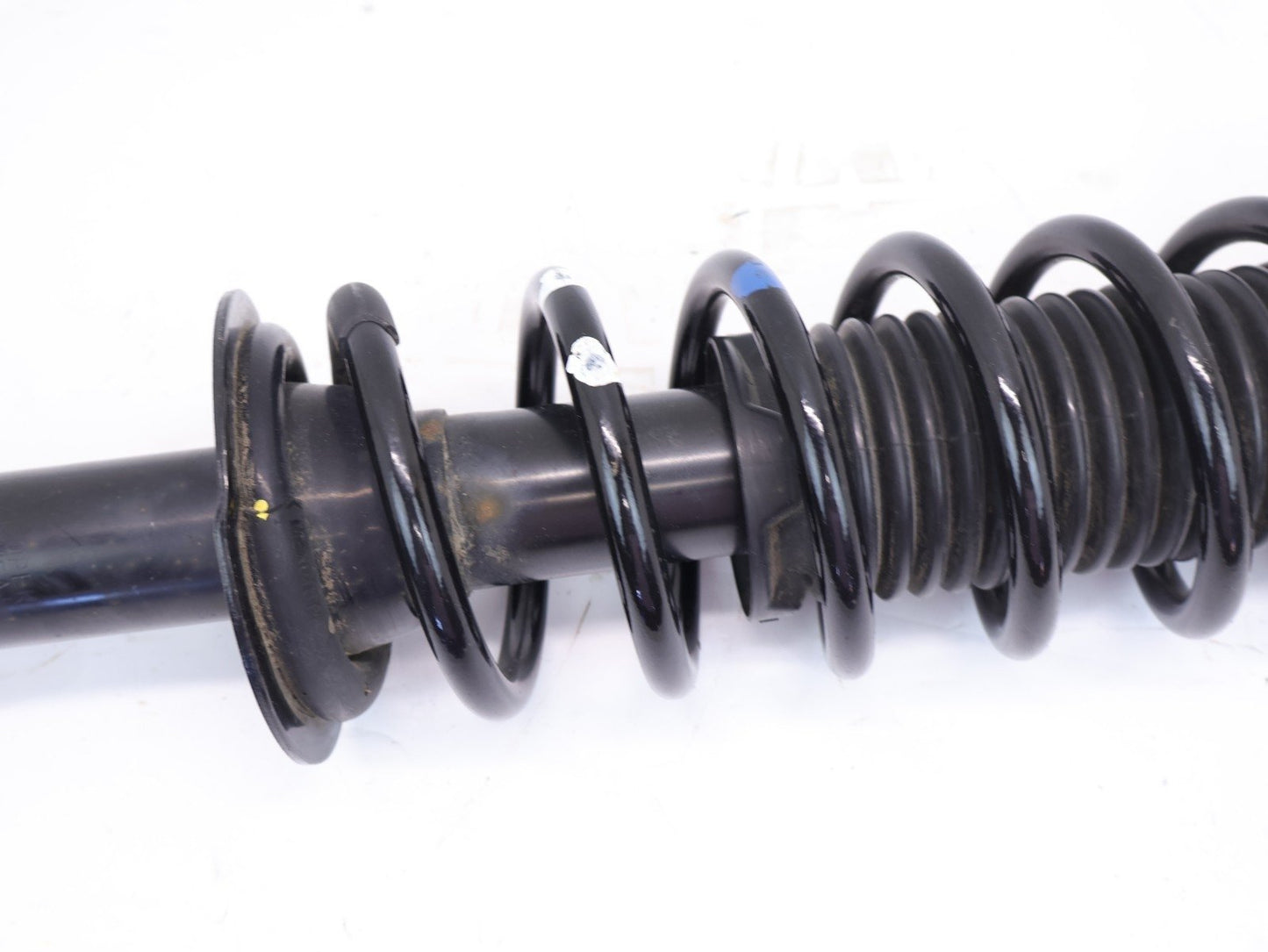 2024-2025 Subaru Crosstrek Left Rear Strut Assembly 20365FN000 2.0L Driver OEM