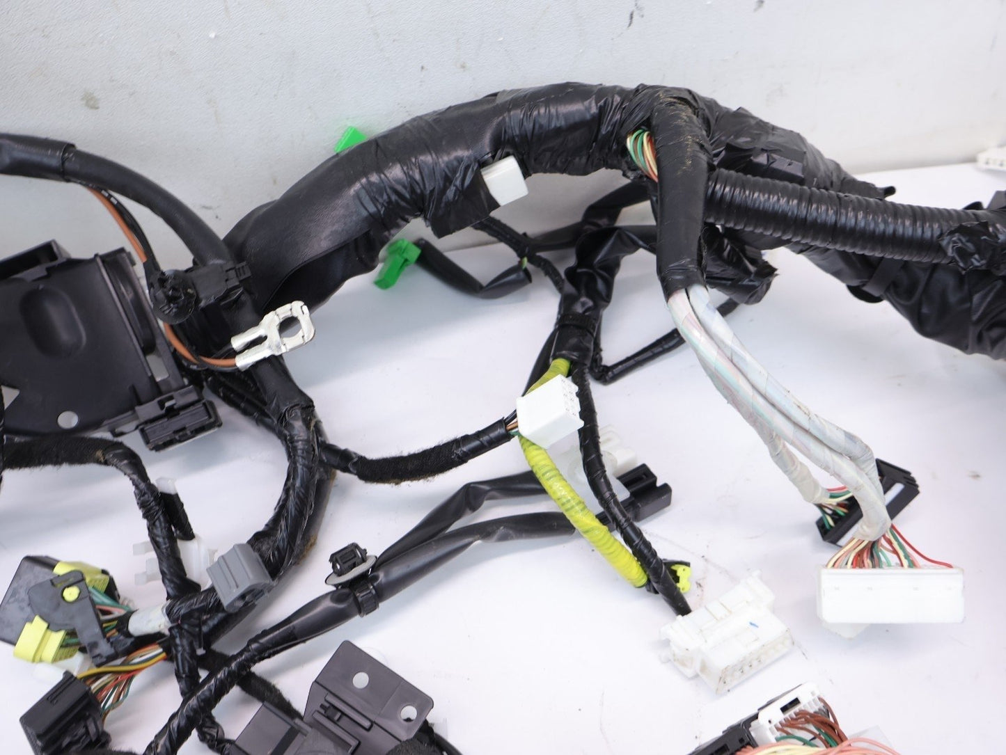 2024 Subaru Crosstrek Premium Dash Instrument Panel Wiring Harness 81302FN121