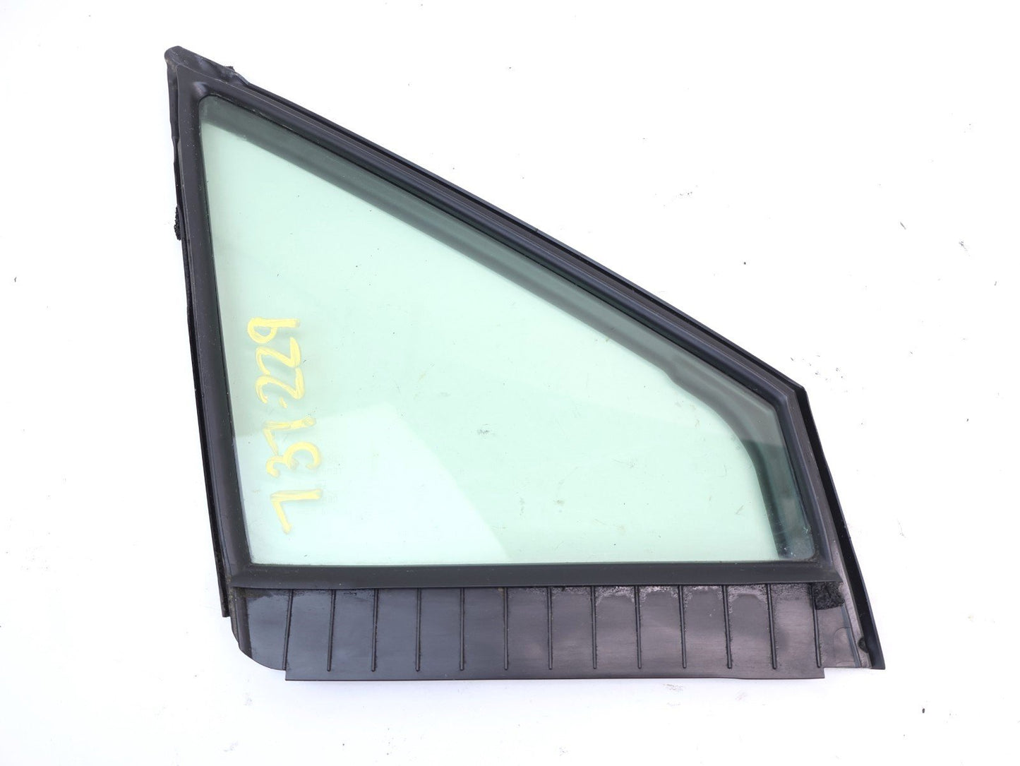 2024-2026 Subaru Crosstrek Passenger Front Door Vent Glass Window RH Right OEM