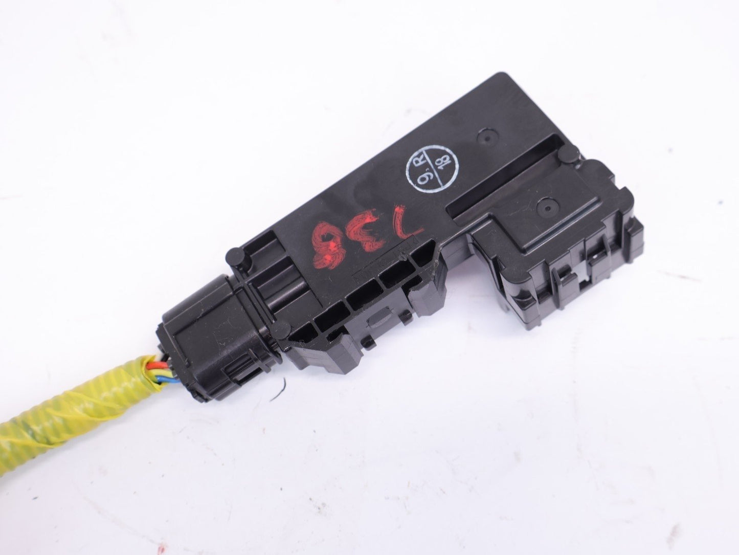 2015-2021 Subaru WRX Seat Occupant Sensor Module 98321VA000 RH Passenger Front