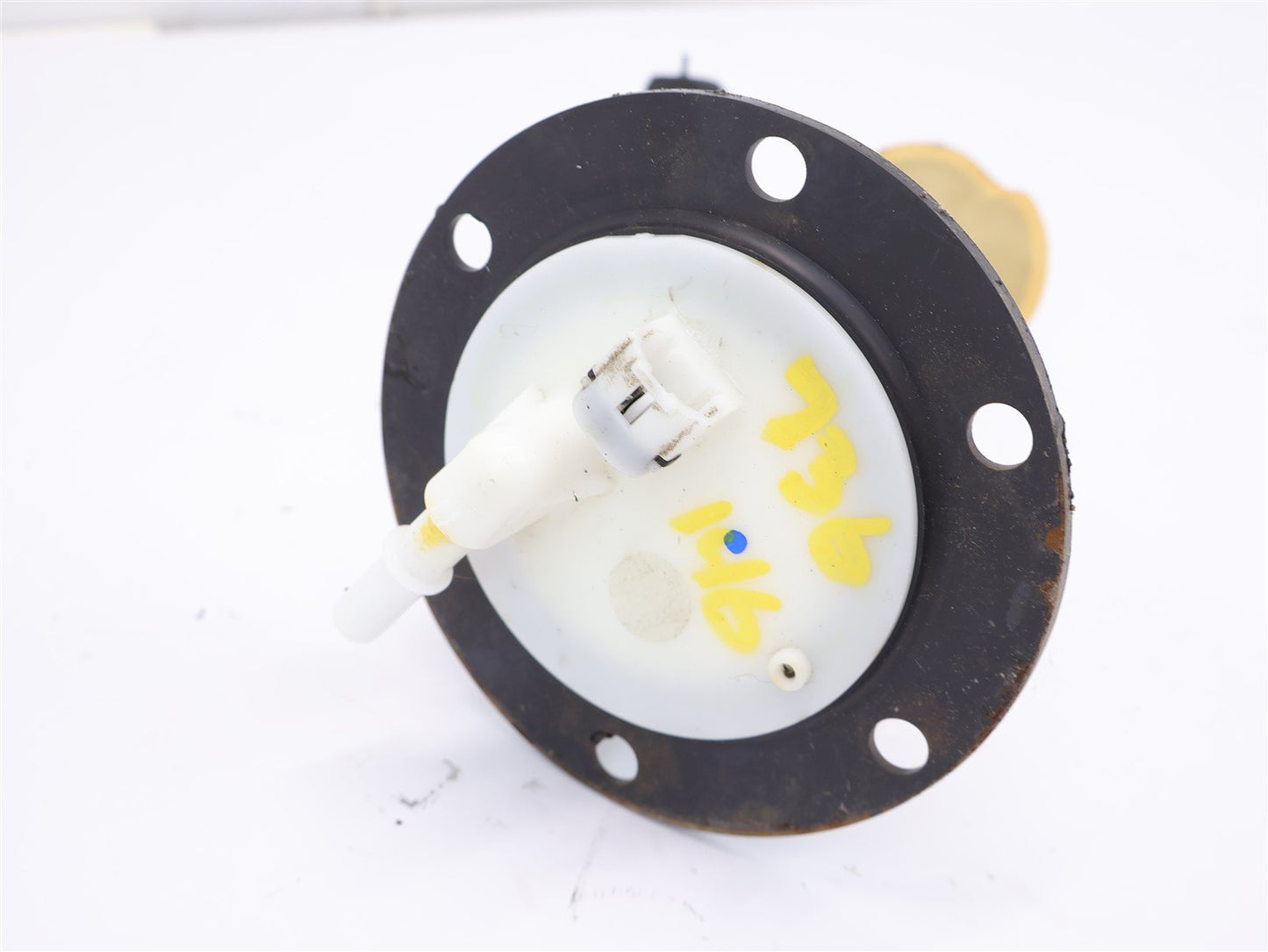 2014 Subaru XV Crosstrek Fuel Pump Sending Unit Tank Level Sensor 13-17