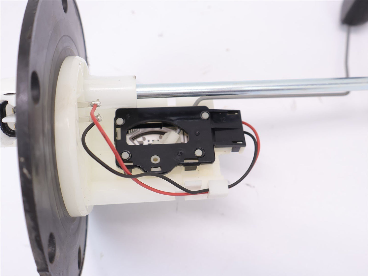 2014 Subaru XV Crosstrek Fuel Pump Sending Unit Tank Level Sensor 13-17