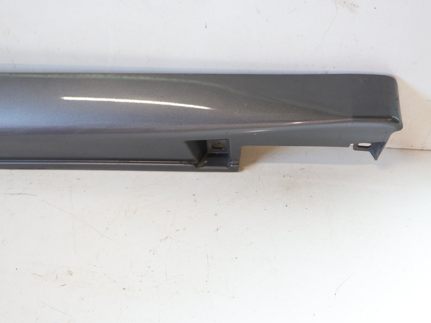 2011-2015 Honda CR-Z Passenger Side Skirt TAB MISSING Bottom Rocker RH Right OEM
