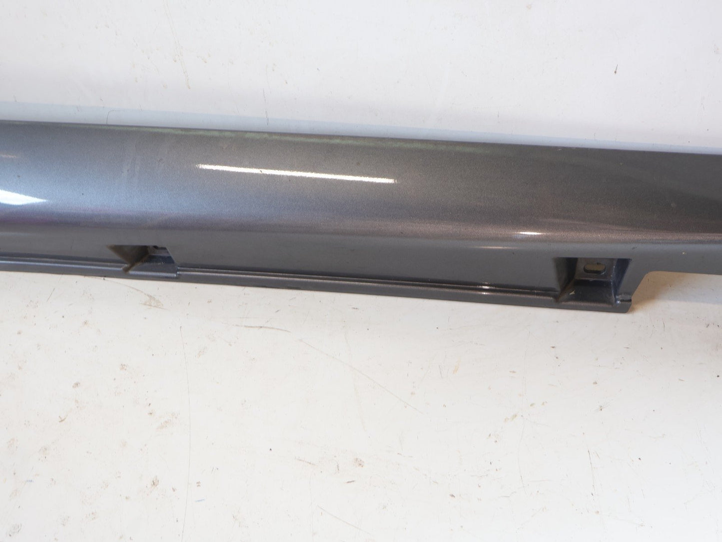 2011-2015 Honda CR-Z Passenger Side Skirt TAB MISSING Bottom Rocker RH Right OEM