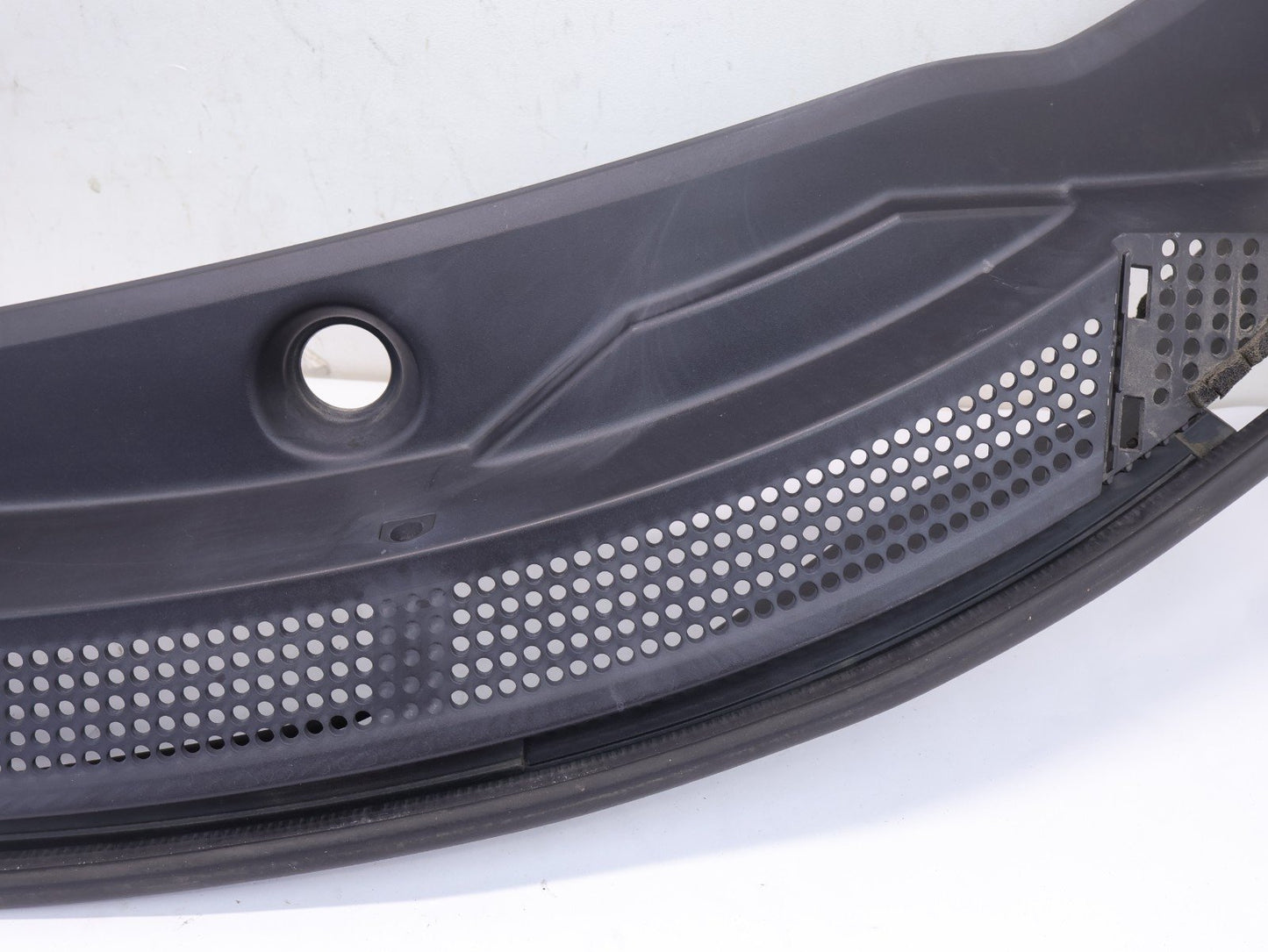 2011-2016 Honda CR-Z CRZ Wiper Cowl Trim Windshield Panel Cover 74200-SZT-G0 OEM