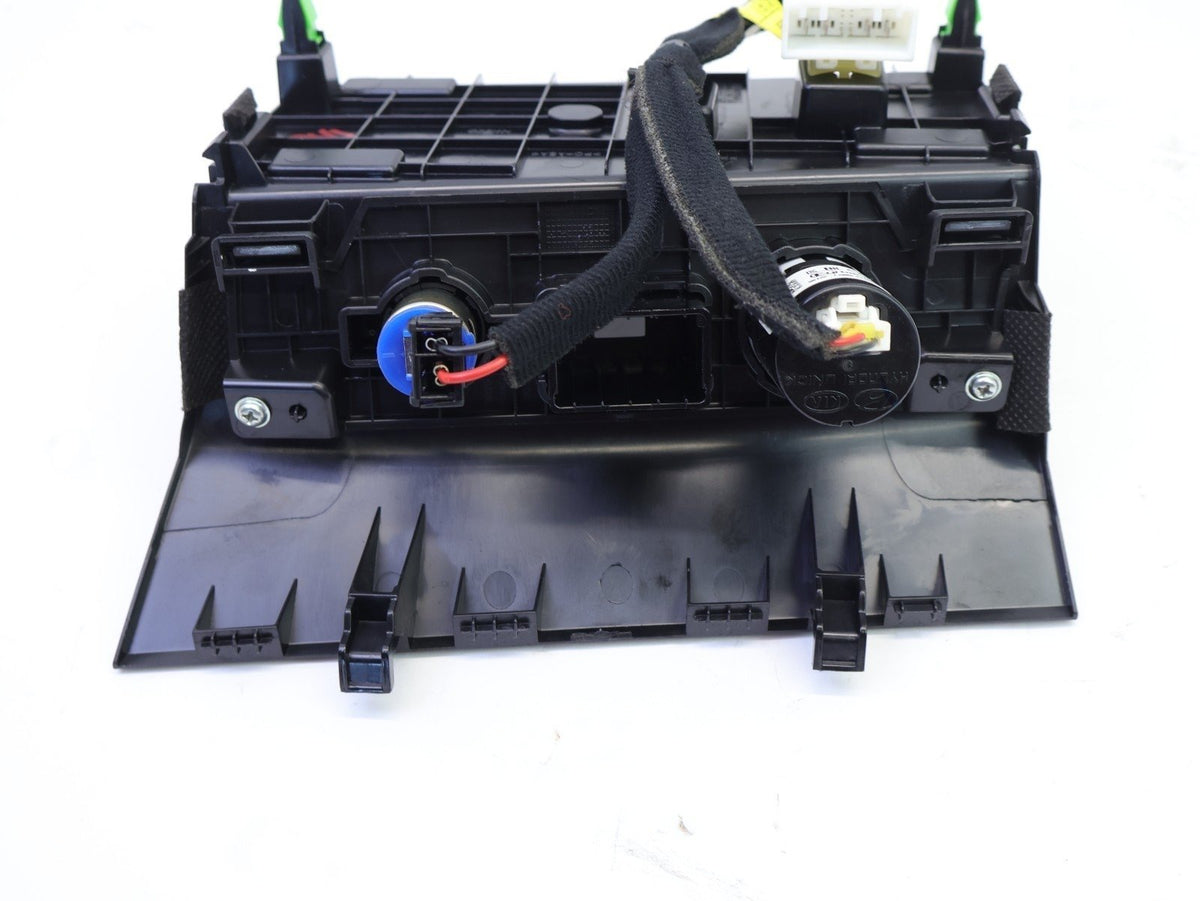 2021-2024 Kia K5 Center Console USB Port Charger Outlet w/ Trim Panel OEM
