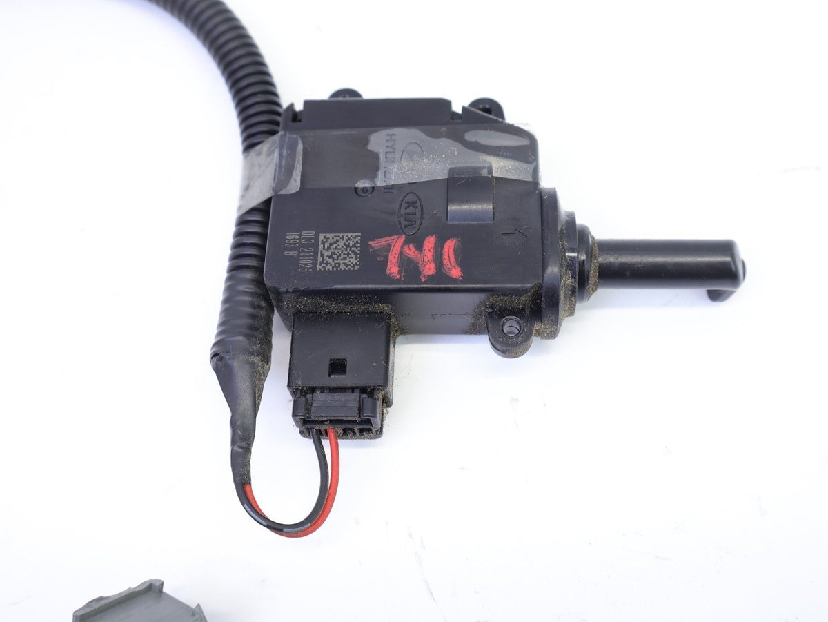 2021-2024 Kia K5 Fuel Door Filler Lock Actuator Opener Gas OEM