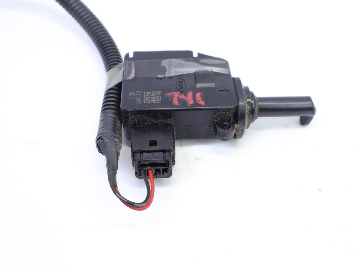 2021-2024 Kia K5 Fuel Door Filler Lock Actuator Opener Gas OEM