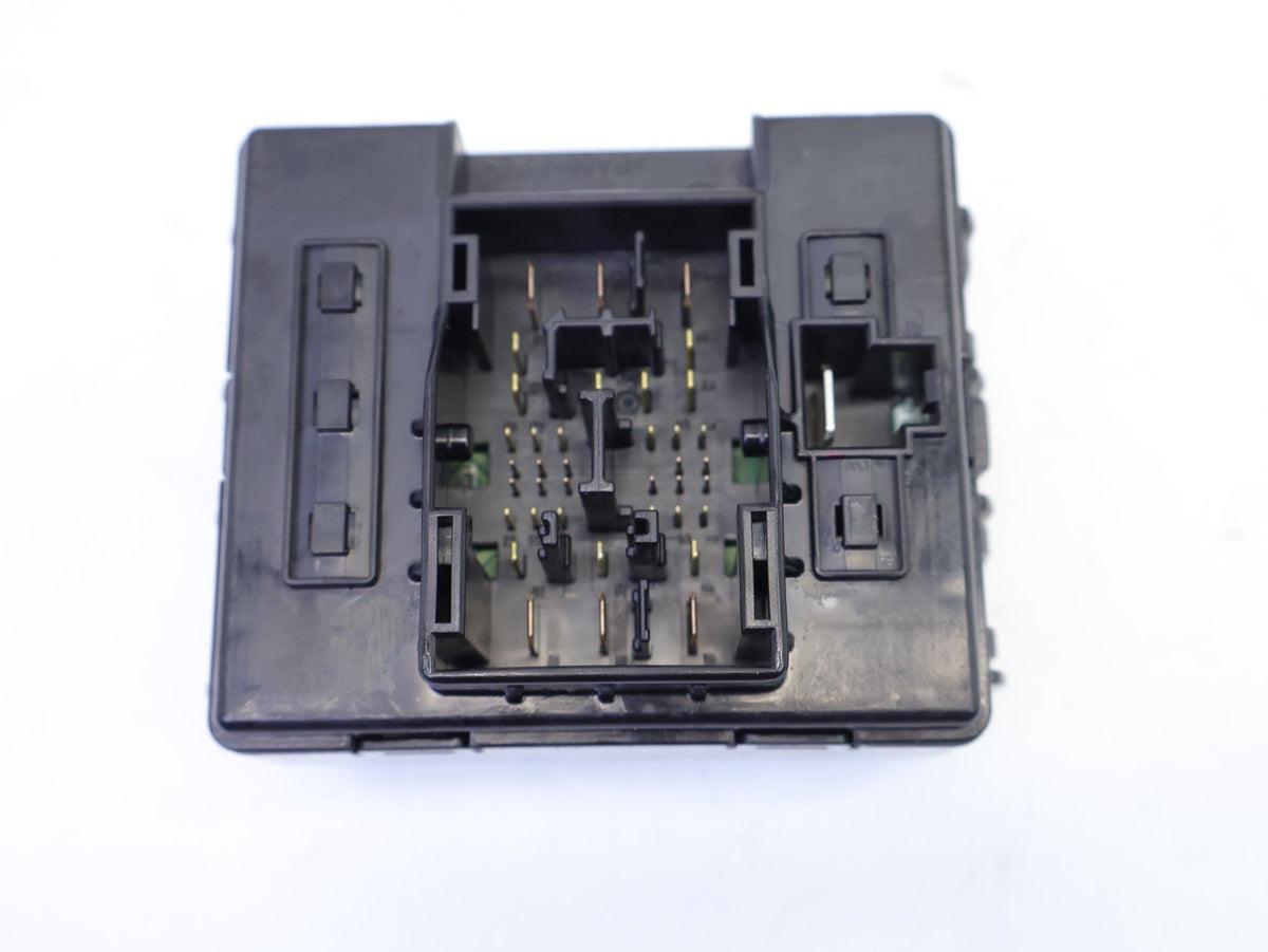 2021-2024 Kia K5 Engine Fuse Block Relay Junction Box 91955-L2200 21-24 OEM