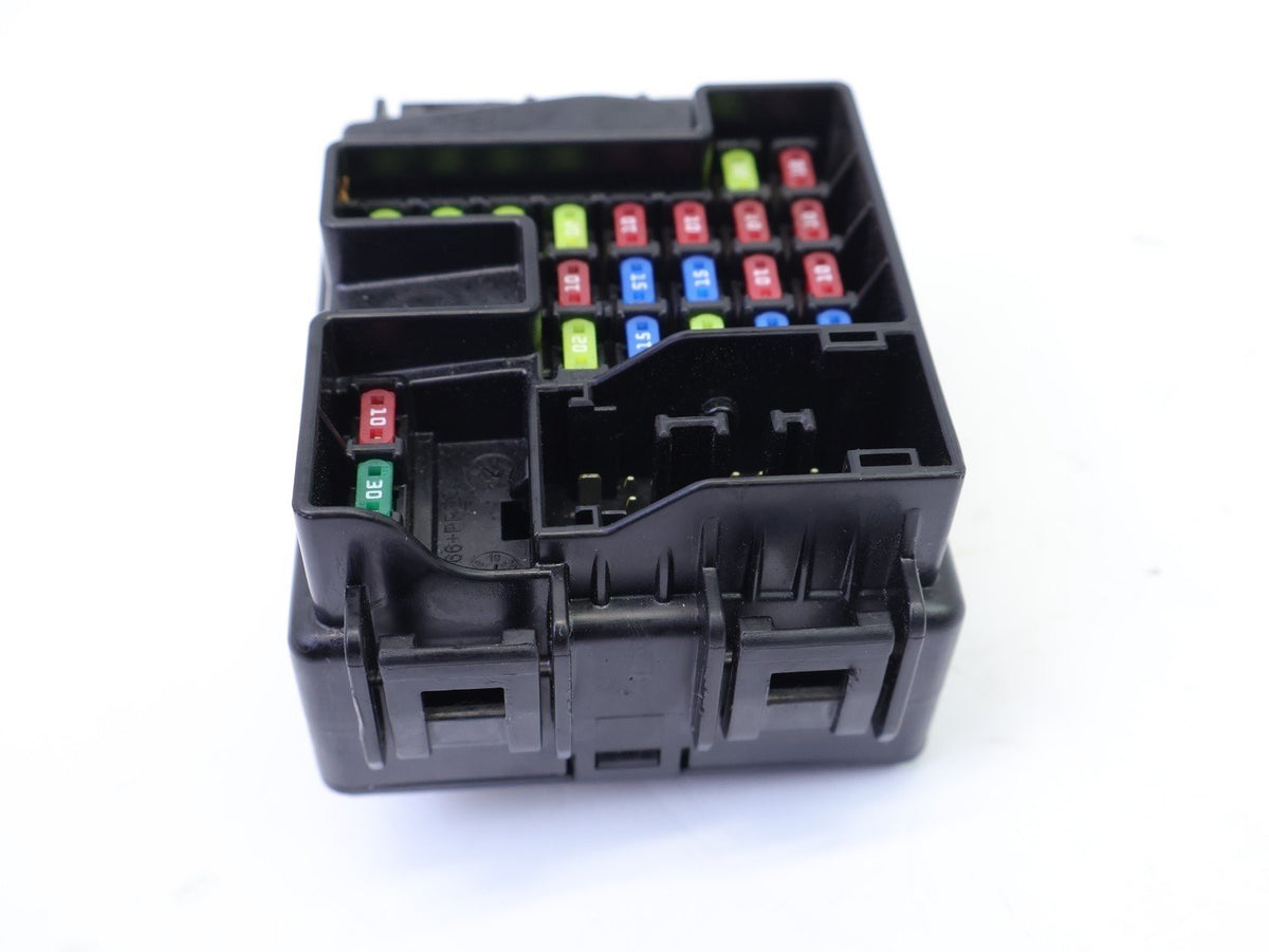 2021-2024 Kia K5 Engine Fuse Block Relay Junction Box 91955-L2200 21-24 OEM
