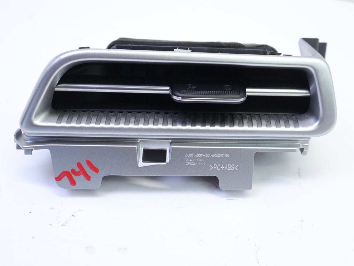 2021-2024 Kia K5 Passenger Dash Air Vent AC Heat Front Trim RH Right Side OEM