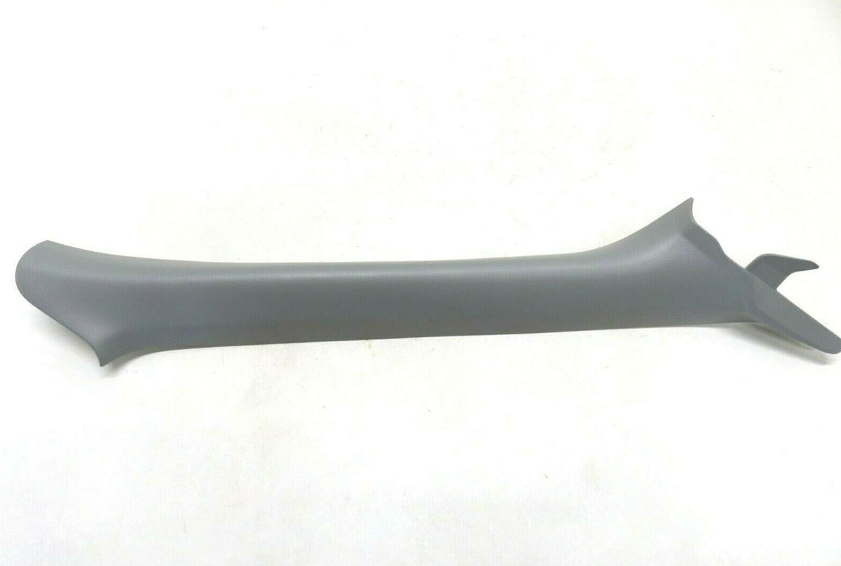 2002-2007 Subaru WRX STI Passenger A Pillar Front Windshield RH 94010FE000