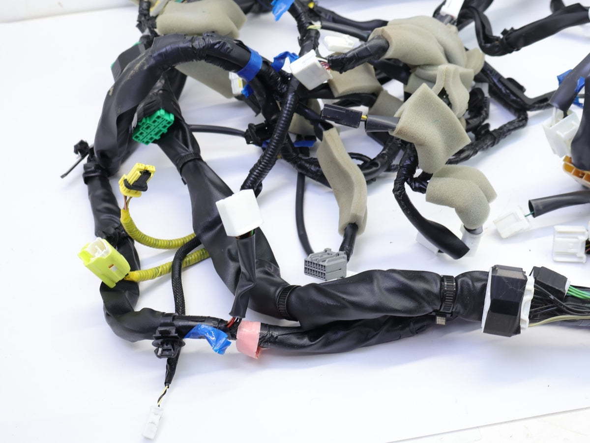 2022-2023 Subaru Forester Dash Instrument Panel Wiring Harness 81303SJ180 Wire