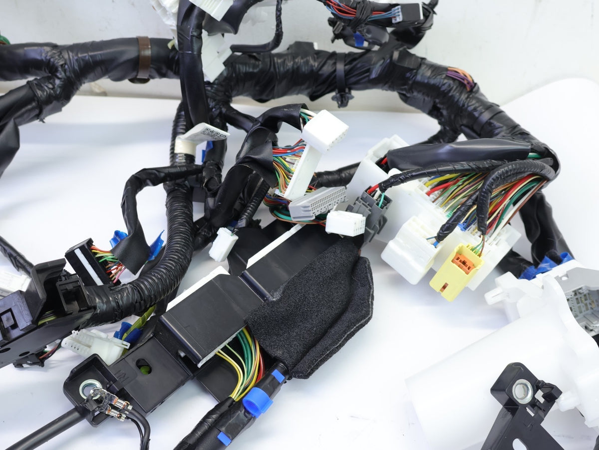 2022-2023 Subaru Forester Dash Instrument Panel Wiring Harness 81303SJ180 Wire