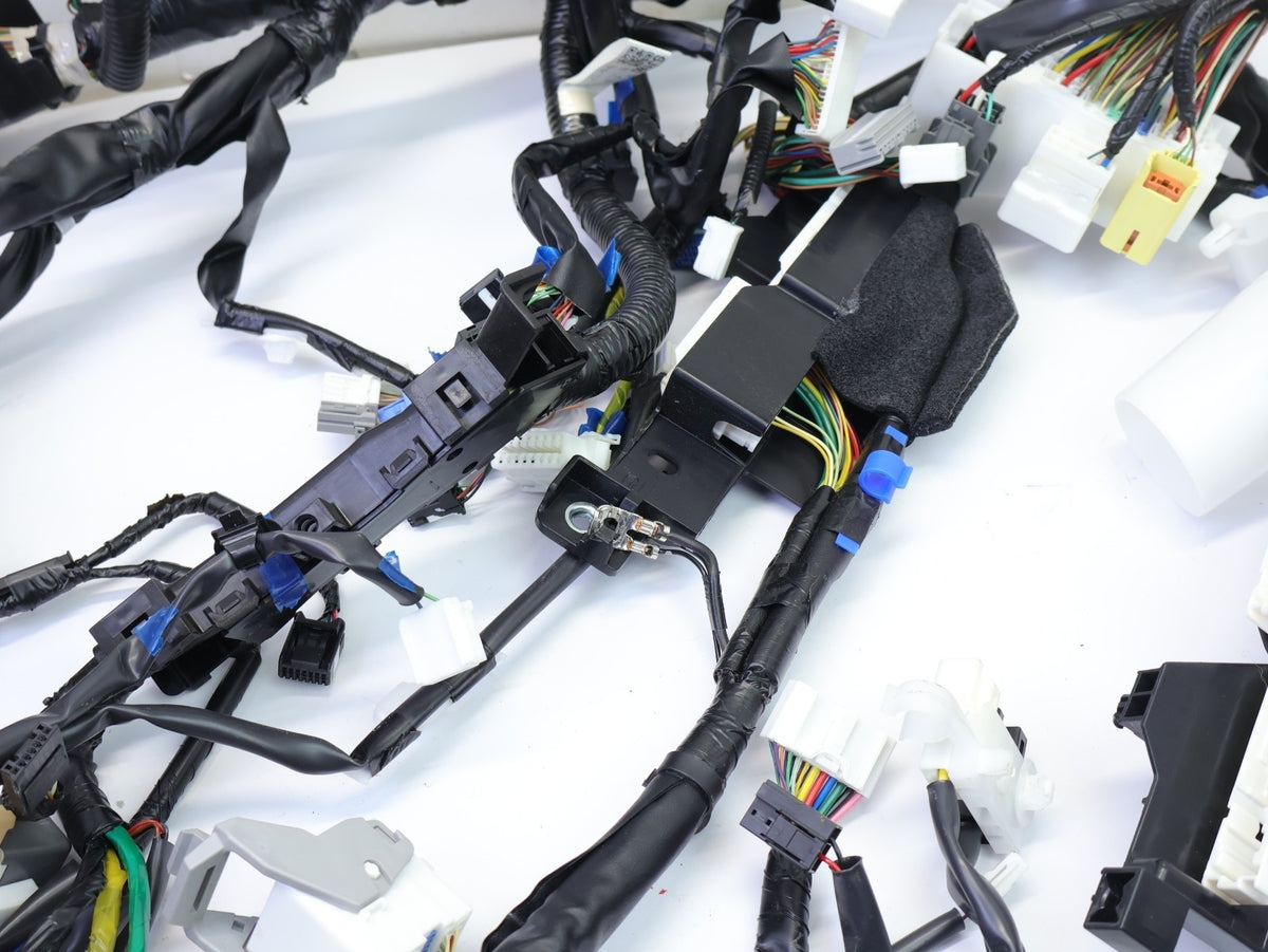 2022-2023 Subaru Forester Dash Instrument Panel Wiring Harness 81303SJ180 Wire