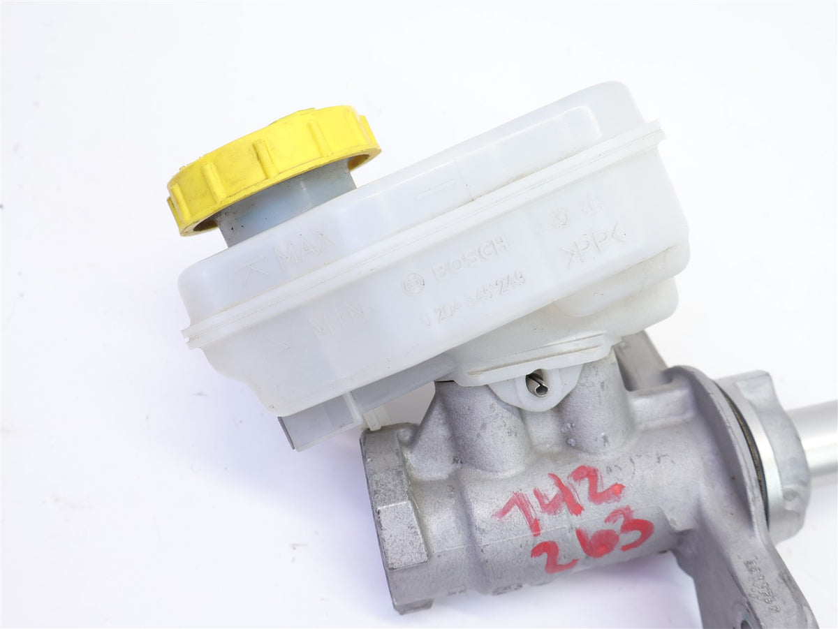 2019-2022 Subaru Forester Brake Master Cylinder AT Fluid Reservoir OEM