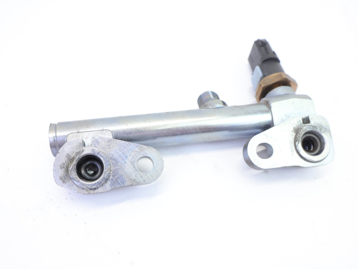 2019-2024 Subaru Forester Fuel Injector Rail Pipe Mount 2.5L Right Side OEM