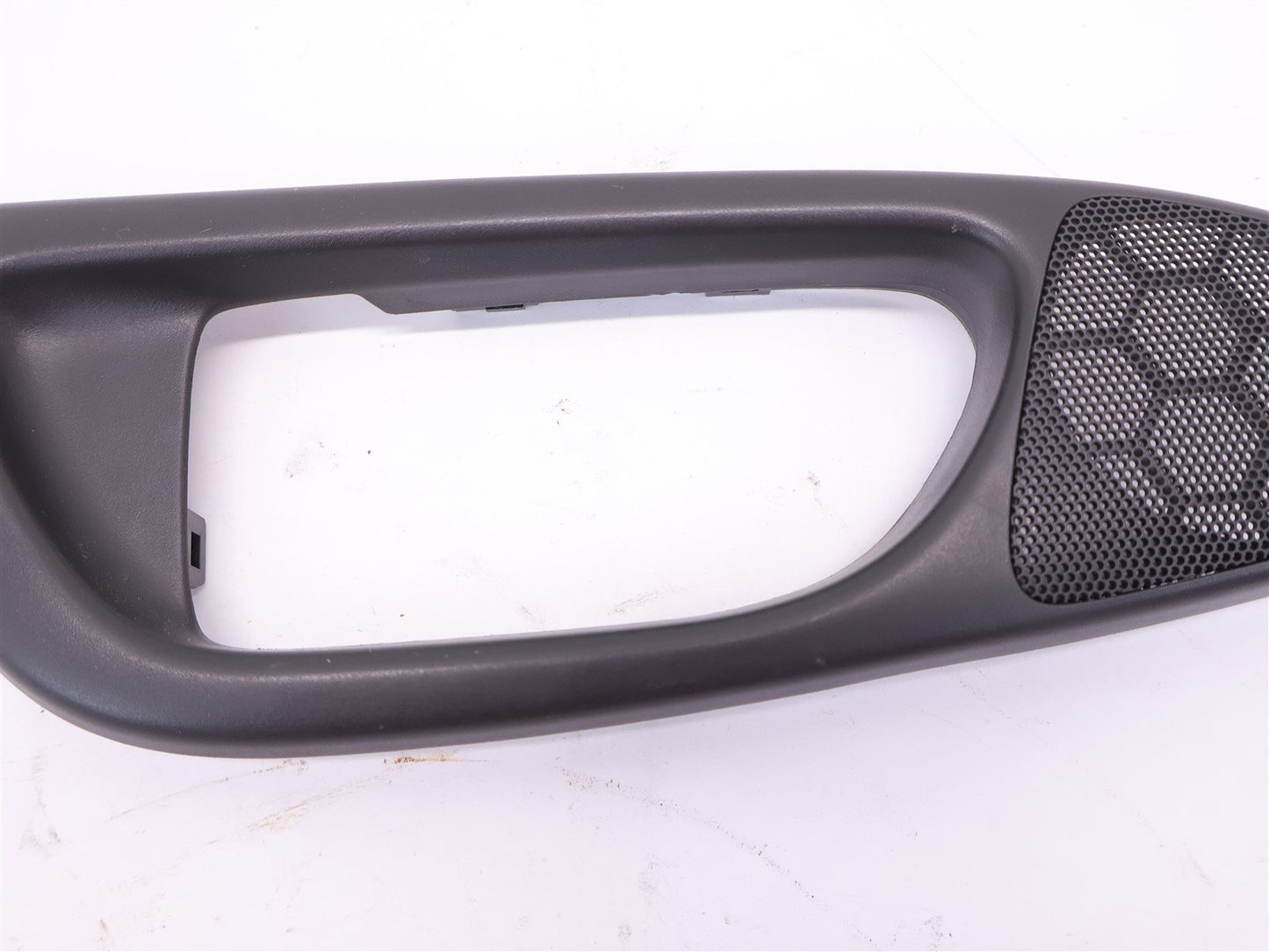 05-07 Subaru Impreza WRX & STI Driver Front Door Handle Trim Bezel LH 2005-2007