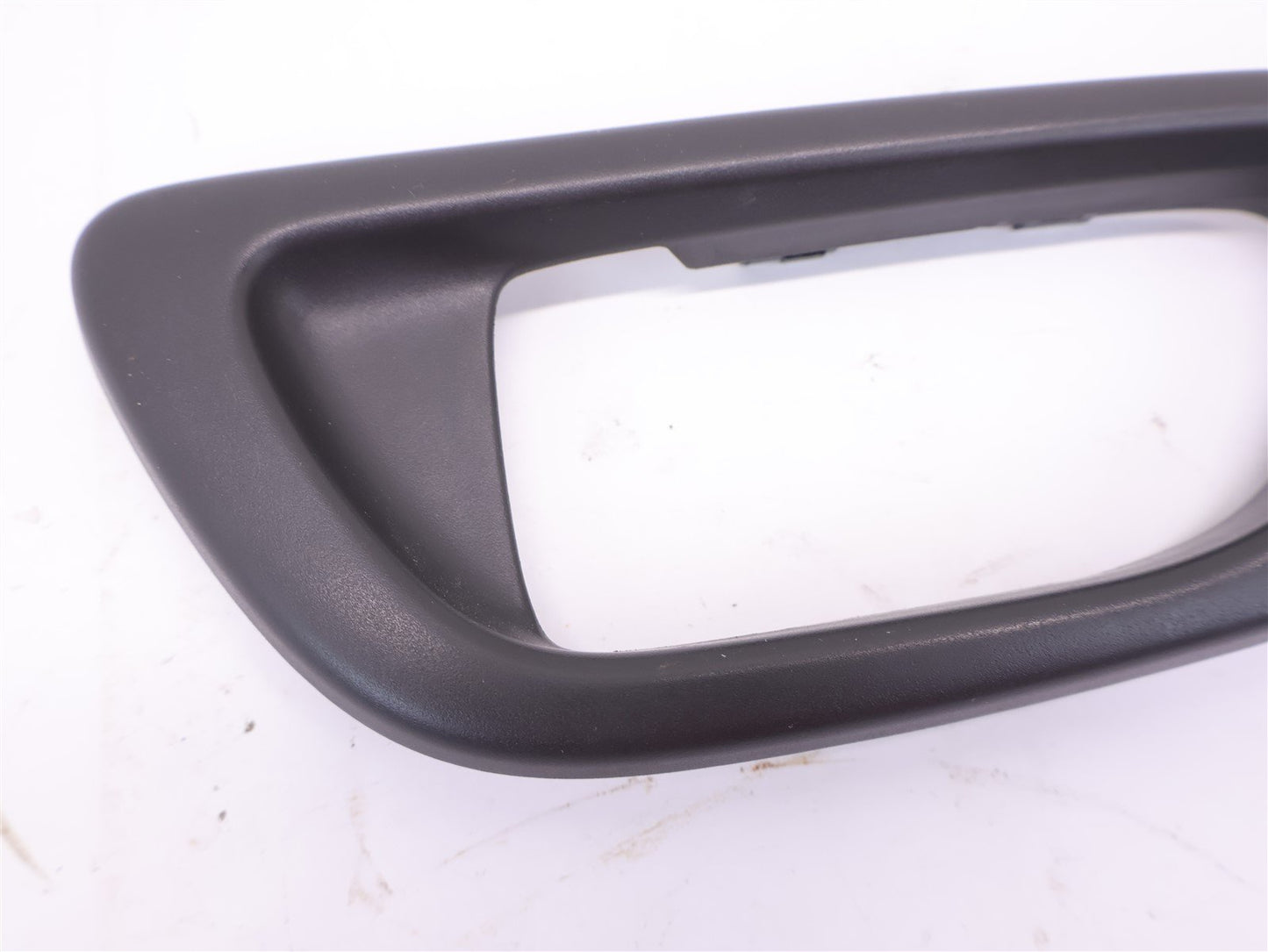 05-07 Subaru Impreza WRX & STI Driver Front Door Handle Trim Bezel LH 2005-2007