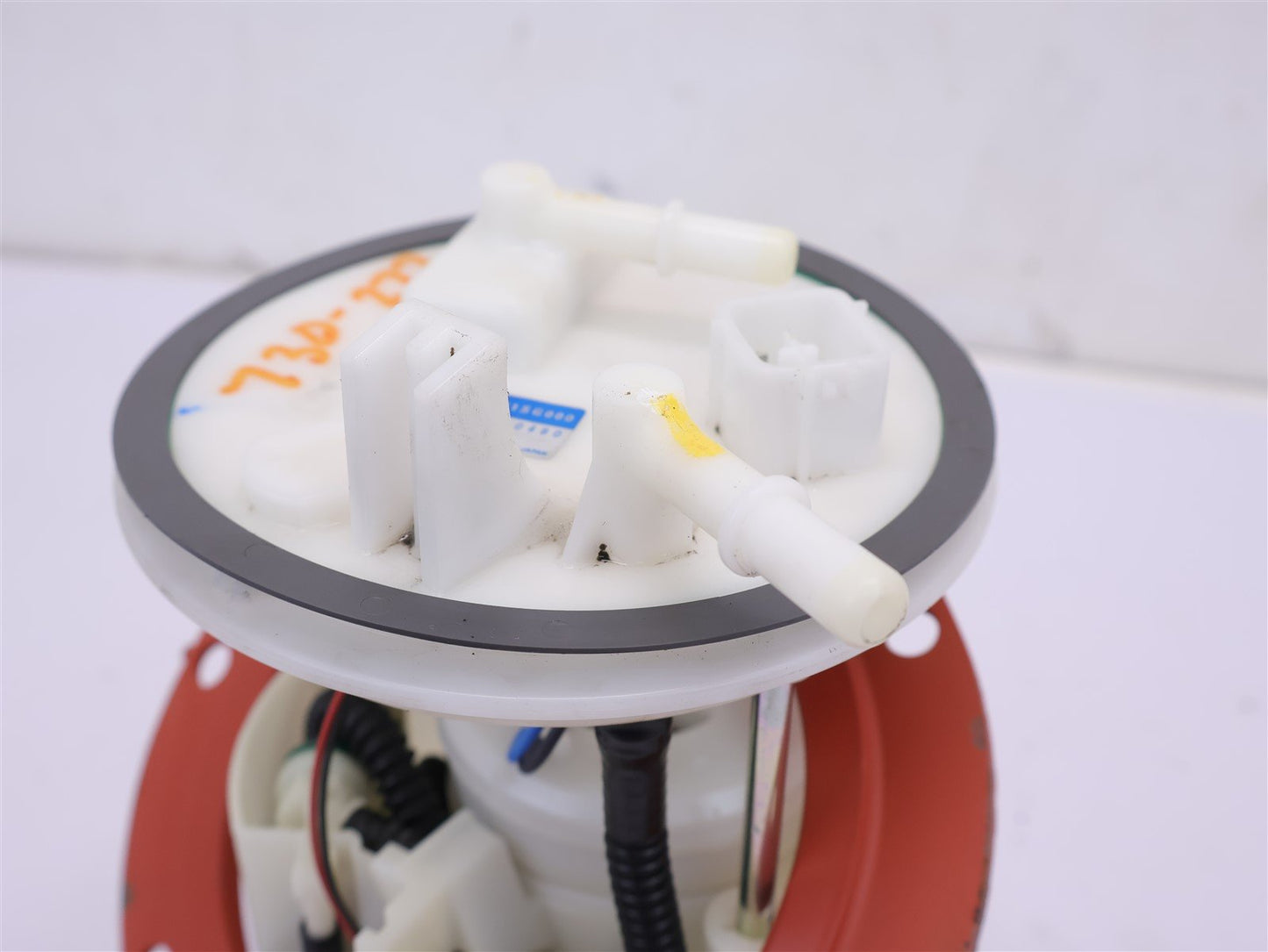 2015-2017 Subaru Crosstrek Fuel Pump Assembly 42021SC000 OEM 15 16 17