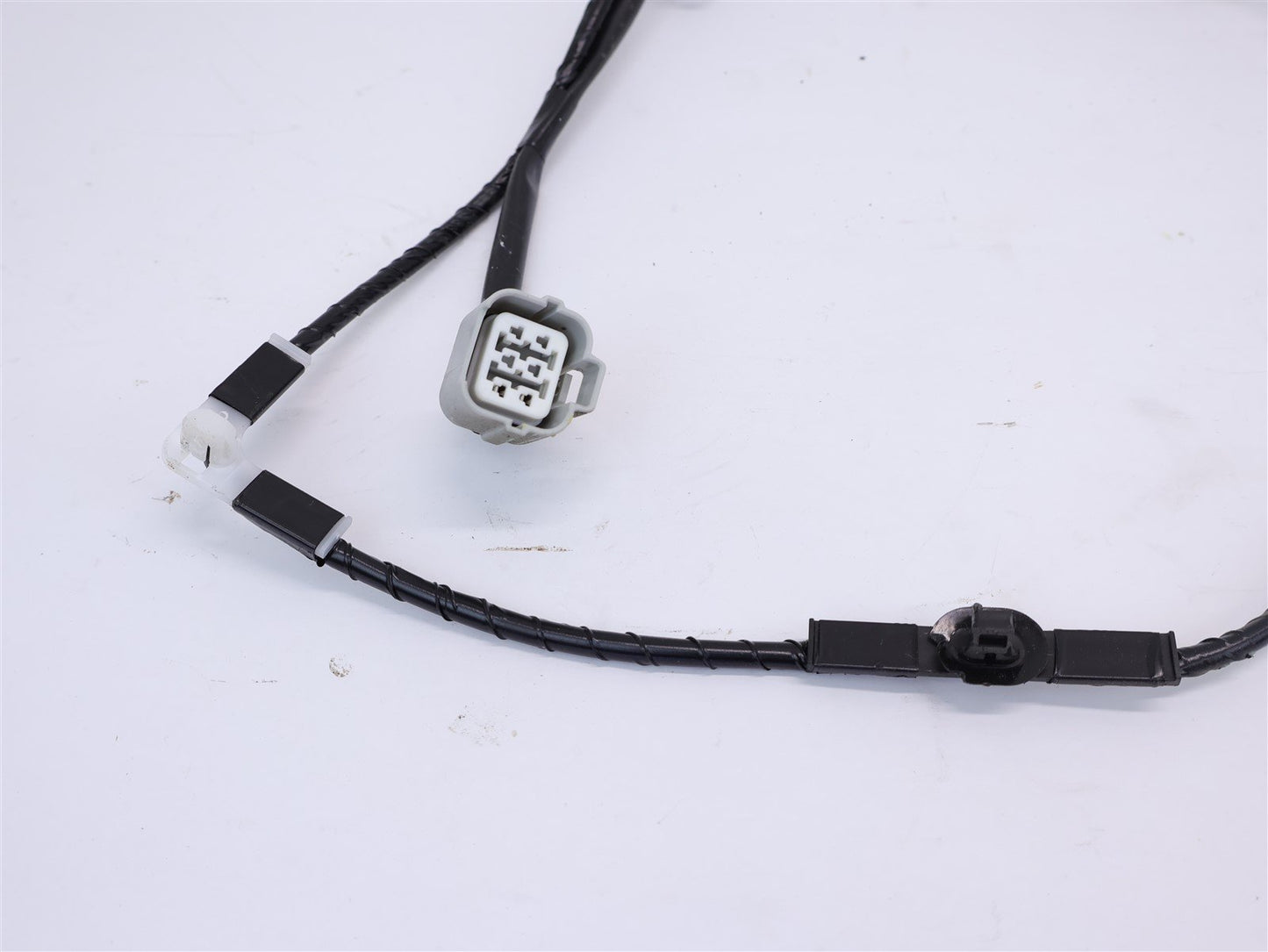 2015-2017 Subaru Crosstrek Passenger Rear Door Wiring Harness 81822FJ050 RH