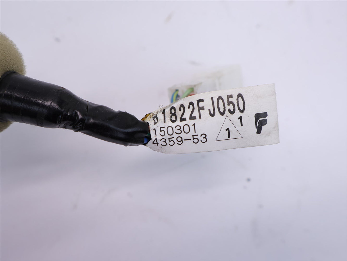 2015-2017 Subaru Crosstrek Passenger Rear Door Wiring Harness 81822FJ050 RH