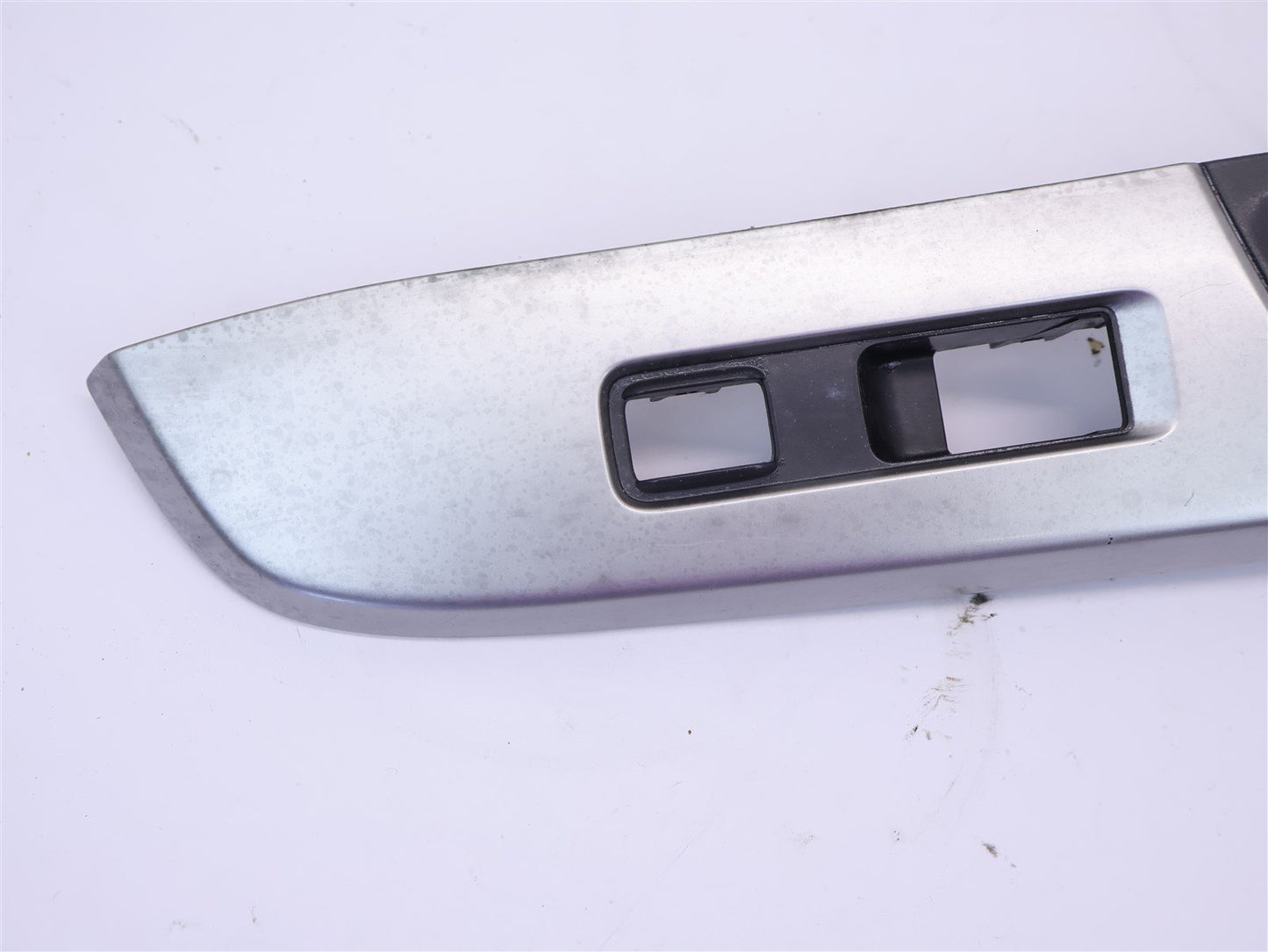 15-17 Subaru Crosstrek Passenger Front Window Switch Trim RH Door Panel