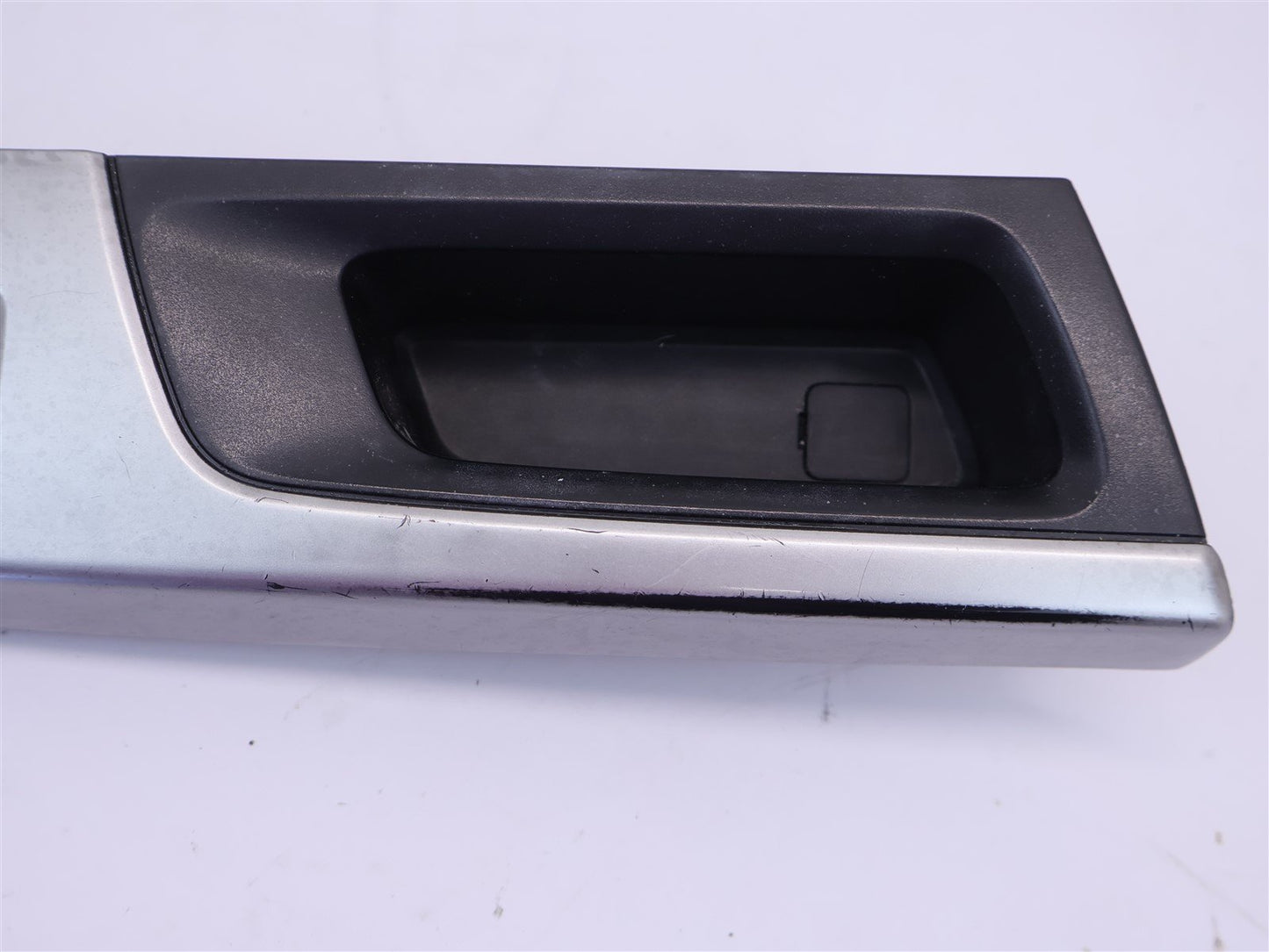 15-17 Subaru Crosstrek Passenger Front Window Switch Trim RH Door Panel