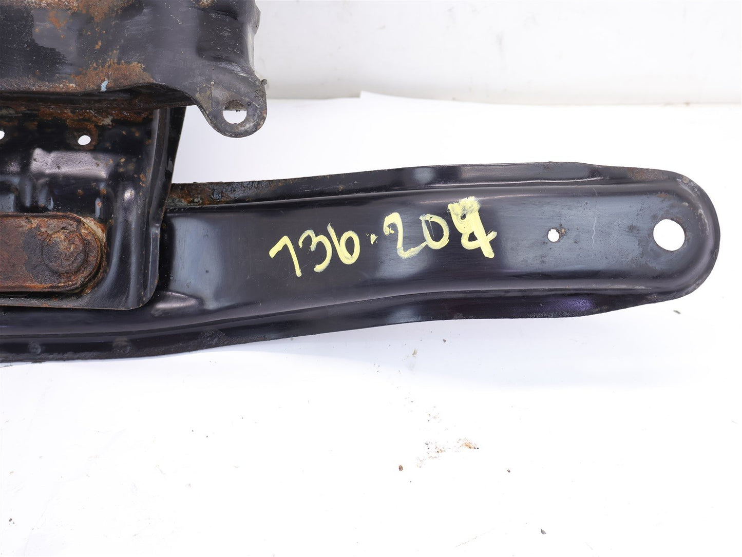 13-15 Subaru XV Crosstrek Manual Transmission Bracket Crossmember Mount 5 Speed